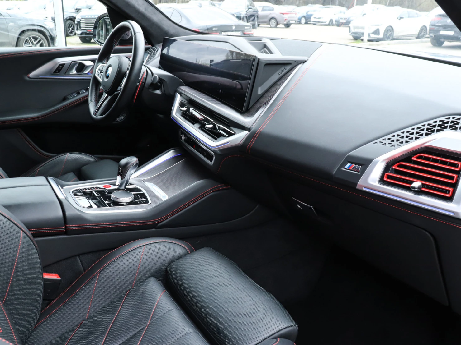 BMW XM, 2024