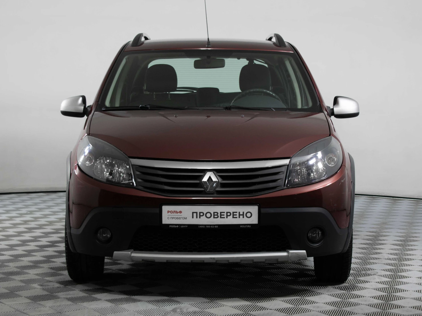Renault Sandero, 2013