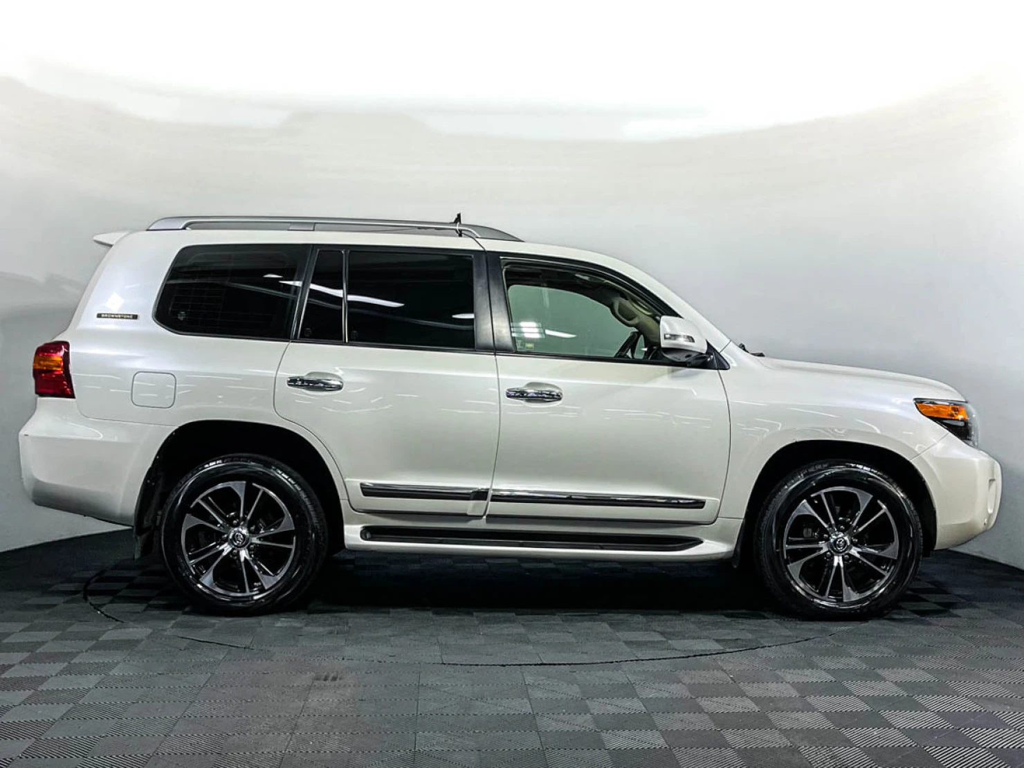 Toyota Land Cruiser, 2014
