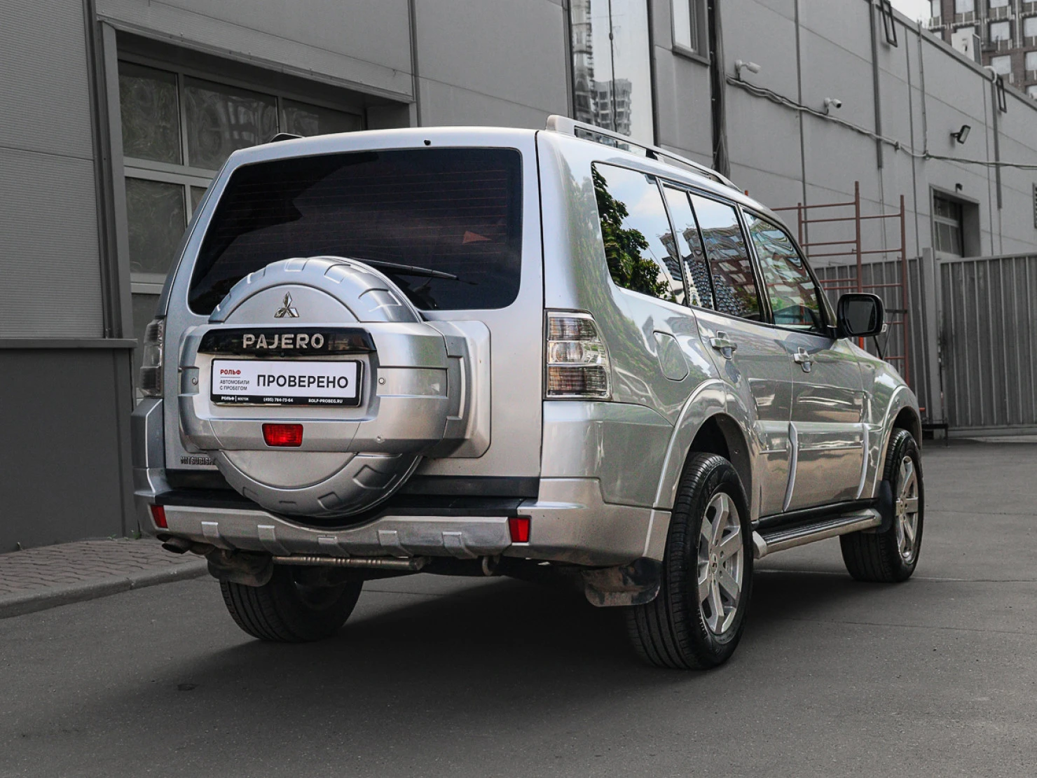 Mitsubishi PAJERO, 2011