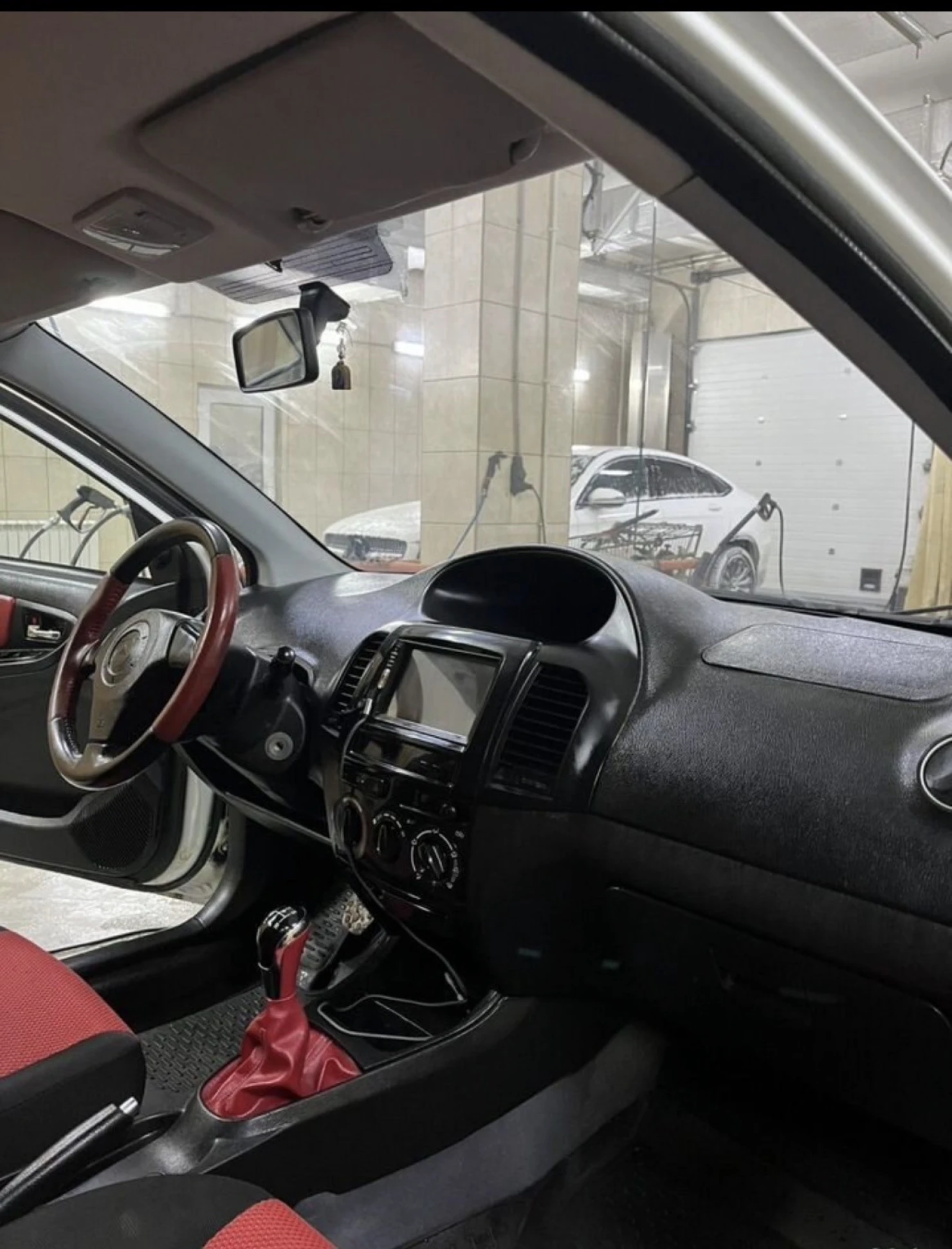 Geely MK, 2014