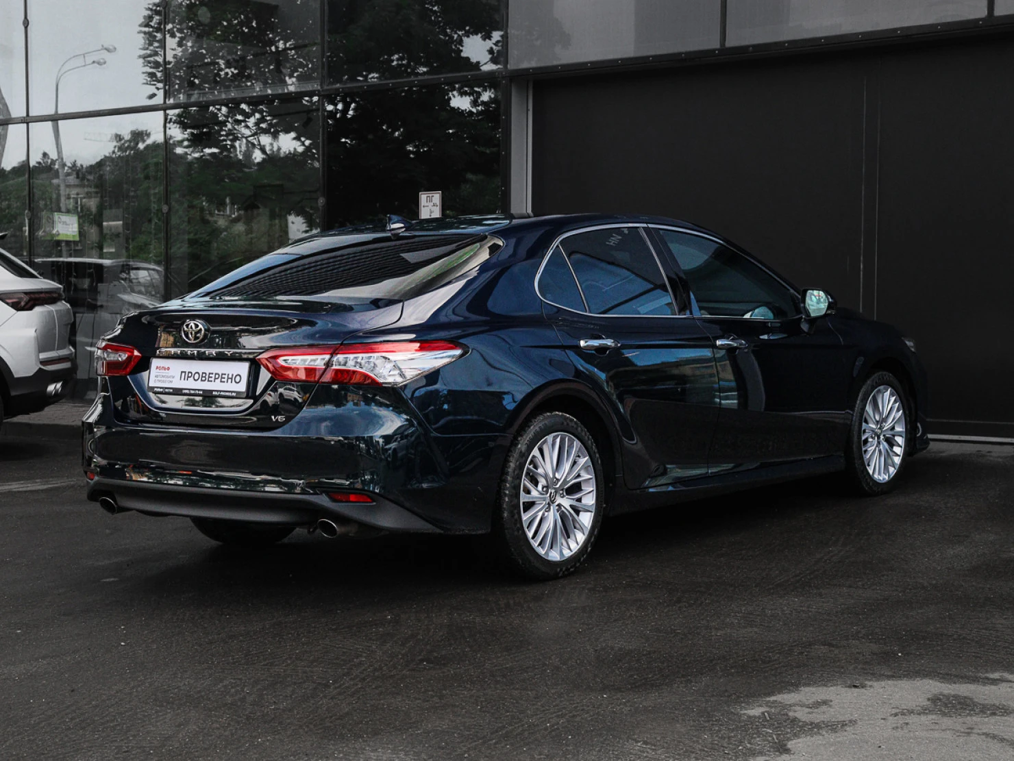 Toyota Camry, 2019