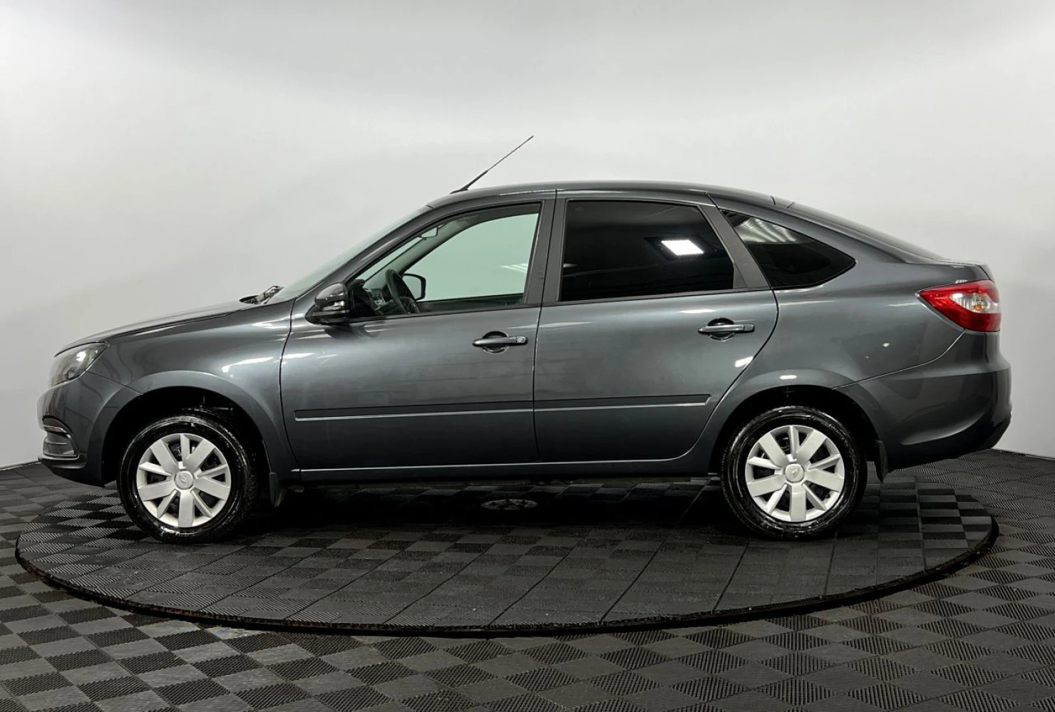 LADA (ВАЗ) Granta, 2025
