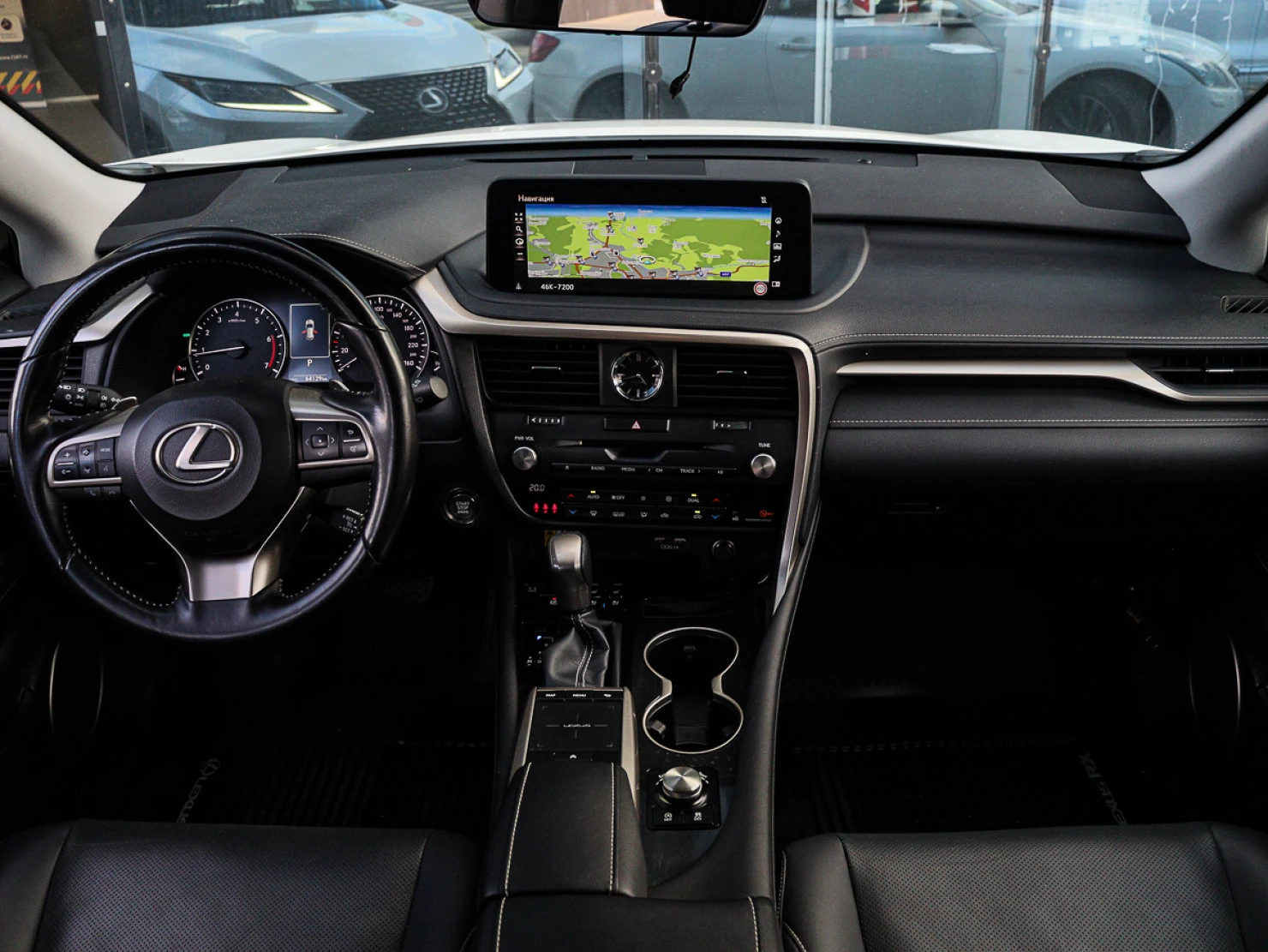 Lexus RX, 2021