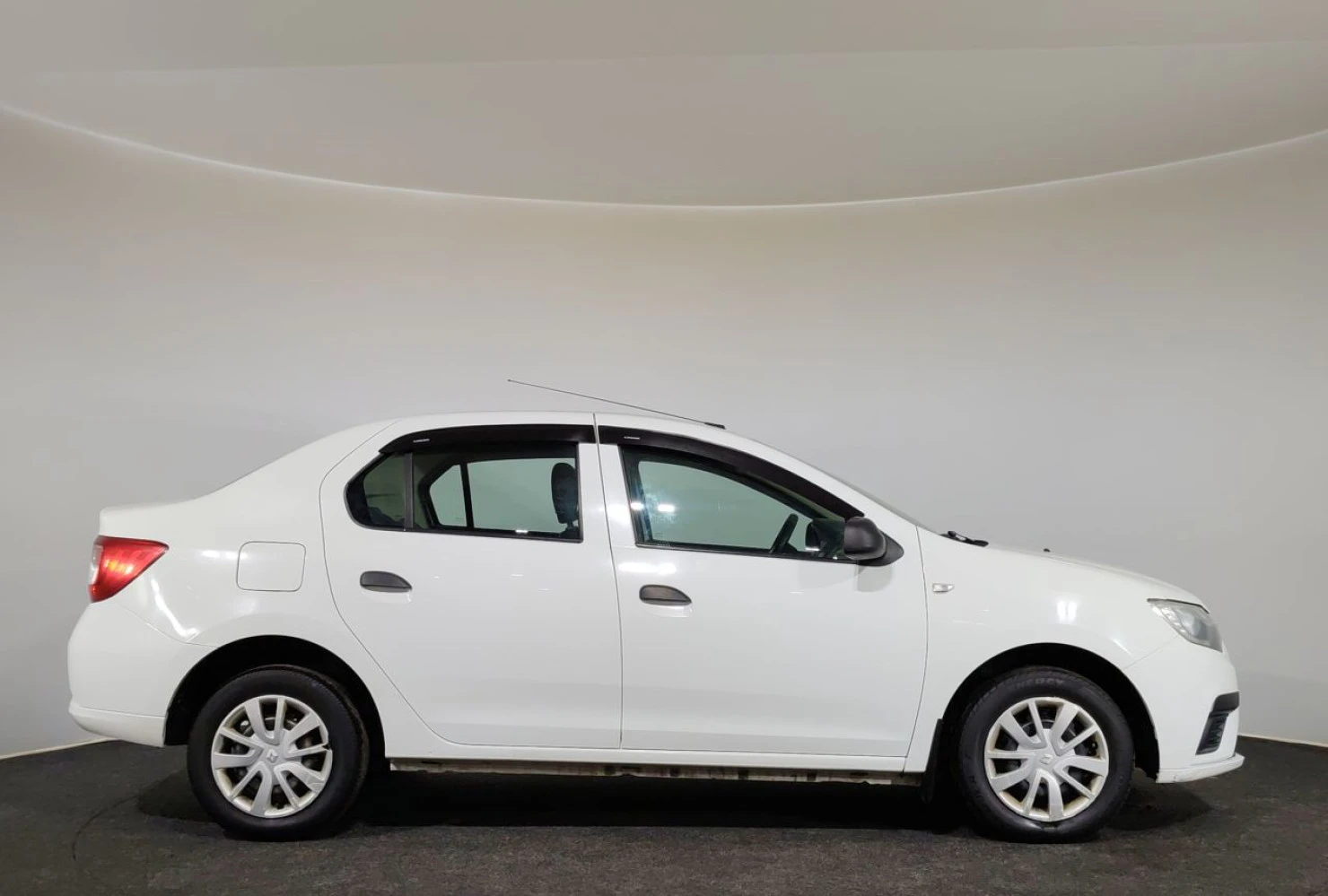 Renault Logan, 2019