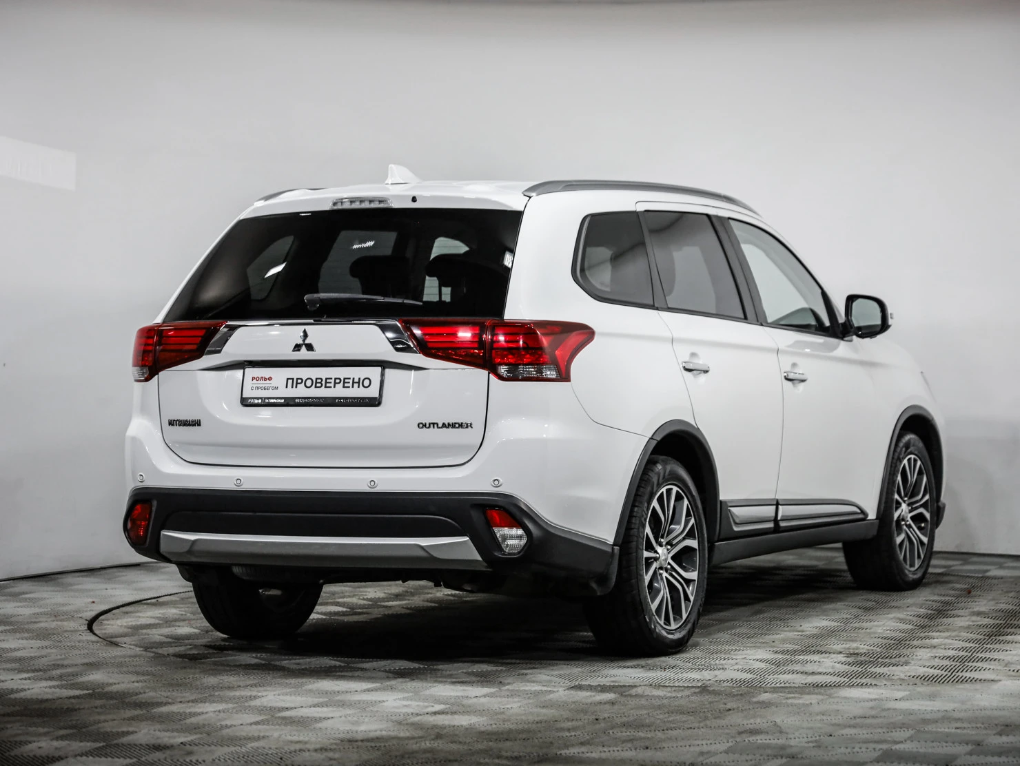 Mitsubishi OUTLANDER, 2017
