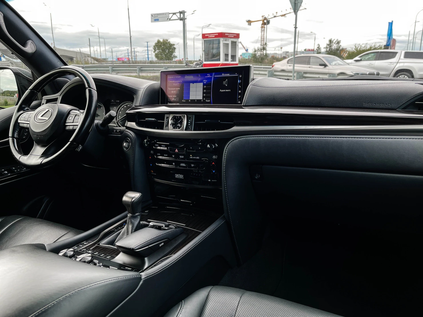 Lexus LX, 2020
