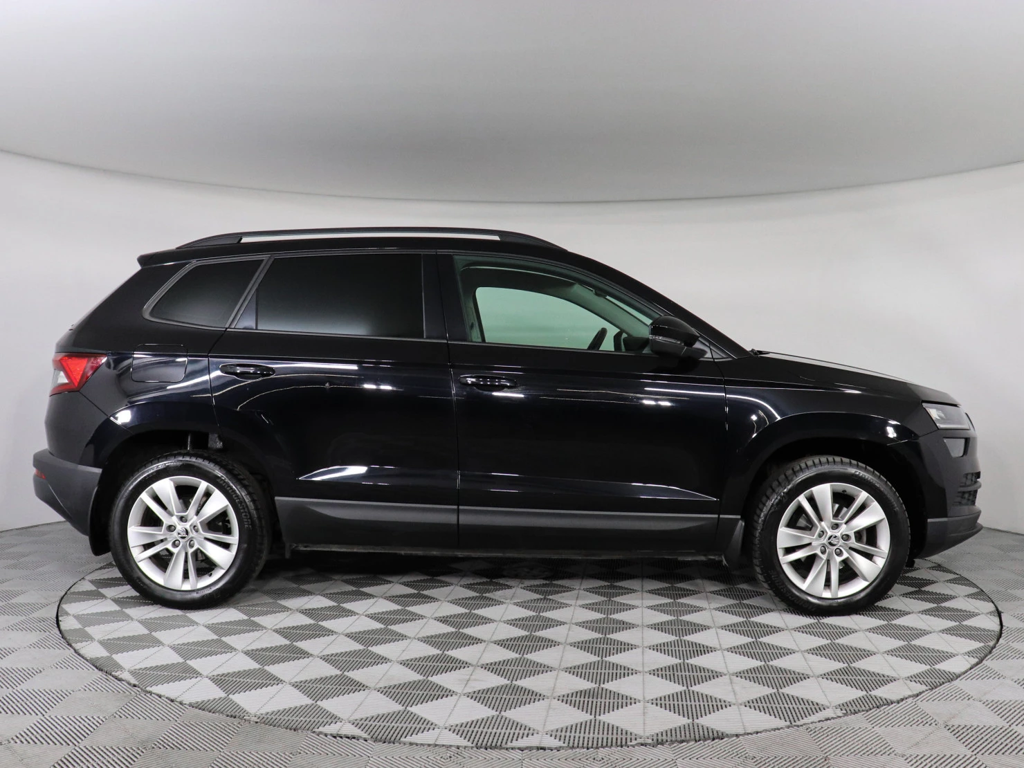 ŠKODA KAROQ, 2020