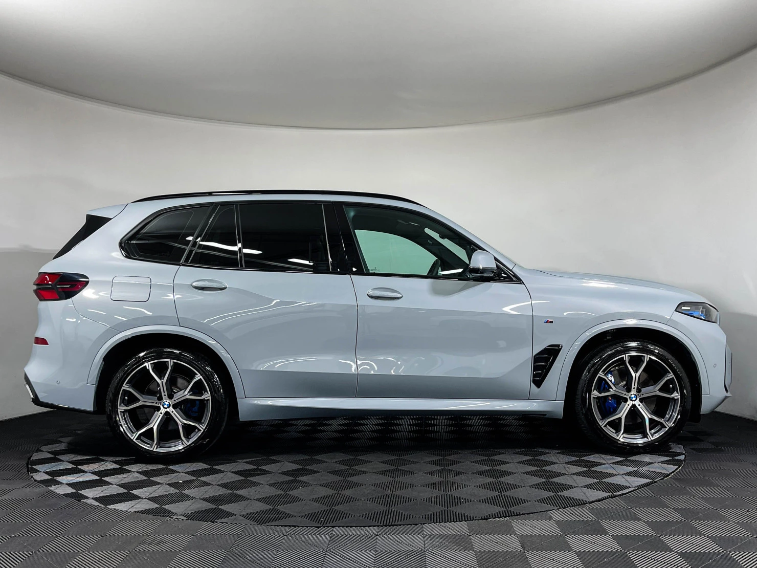 BMW X5, 2025