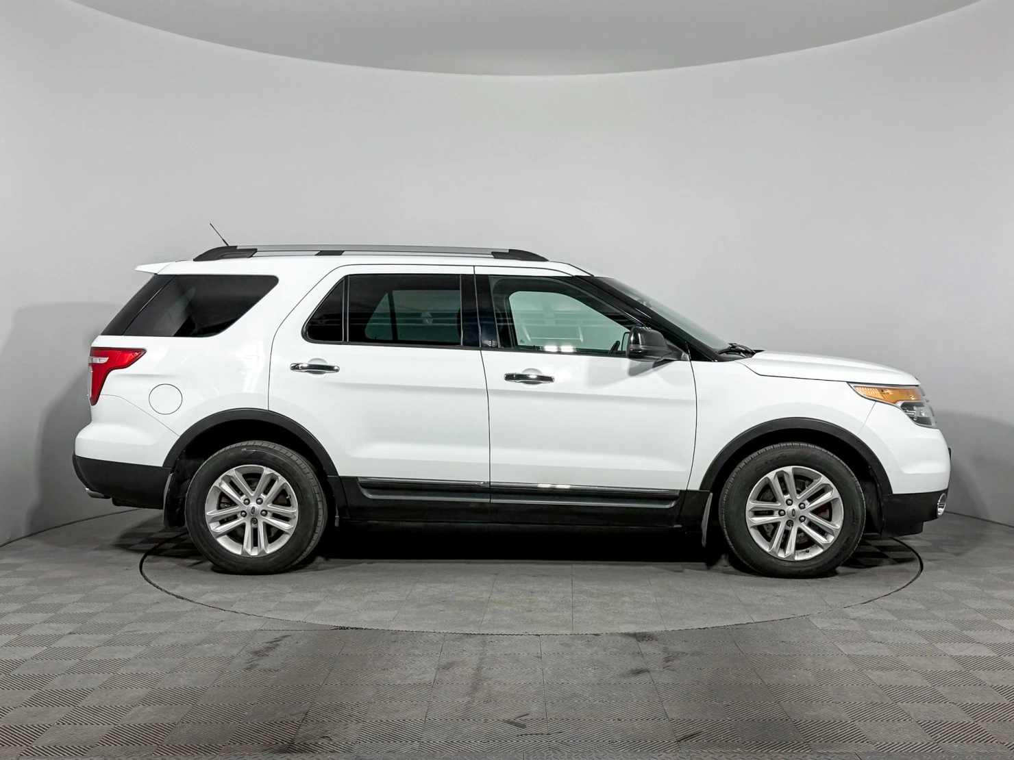 Ford Explorer, 2014