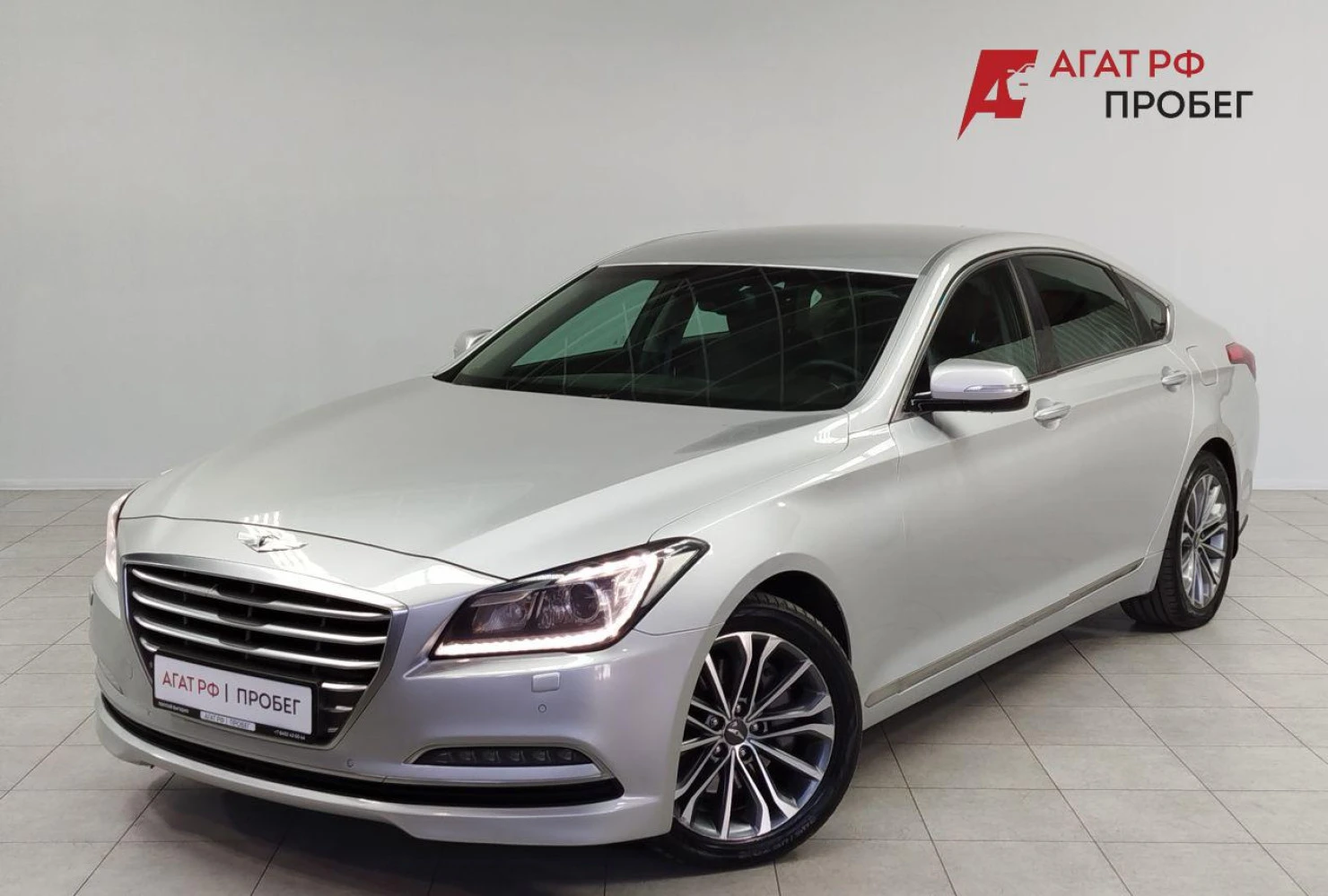 Hyundai Genesis, 2015