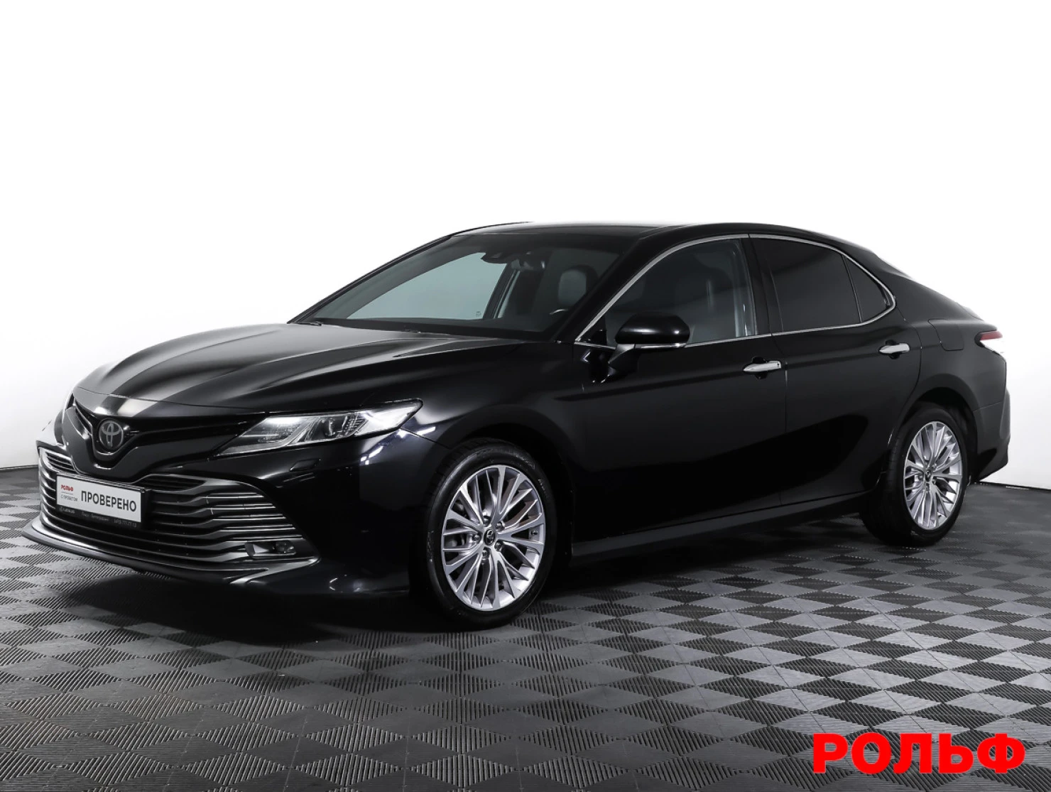Toyota Camry, 2019