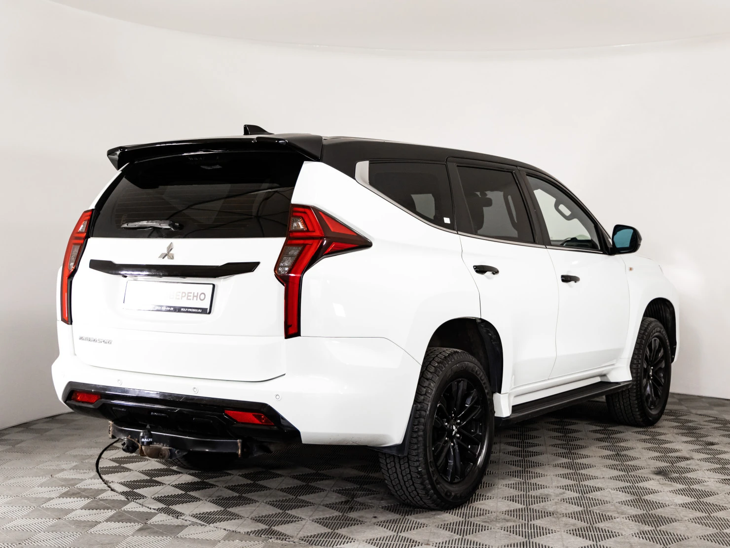 Mitsubishi Montero Sport, 2022