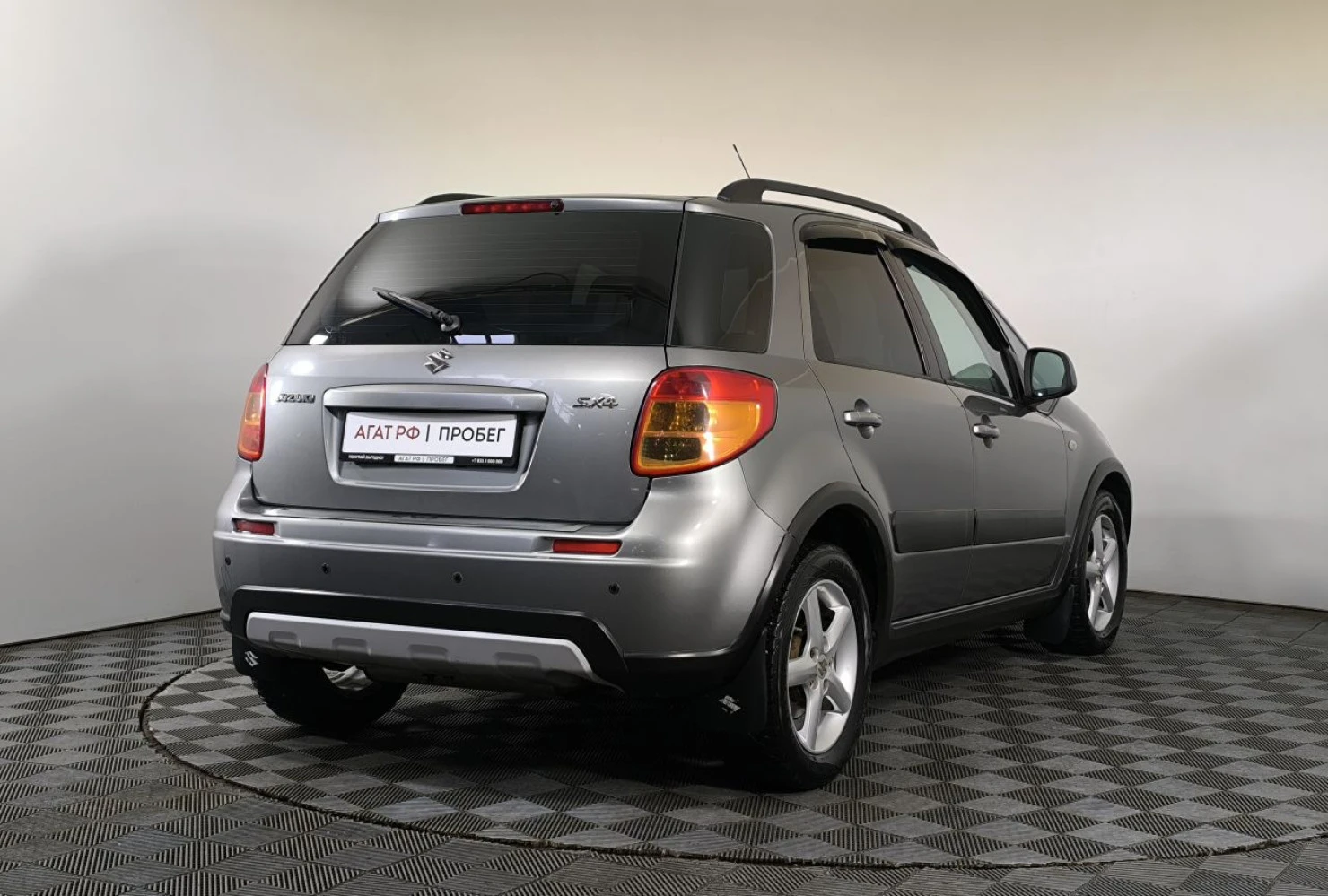 Suzuki SX4, 2011