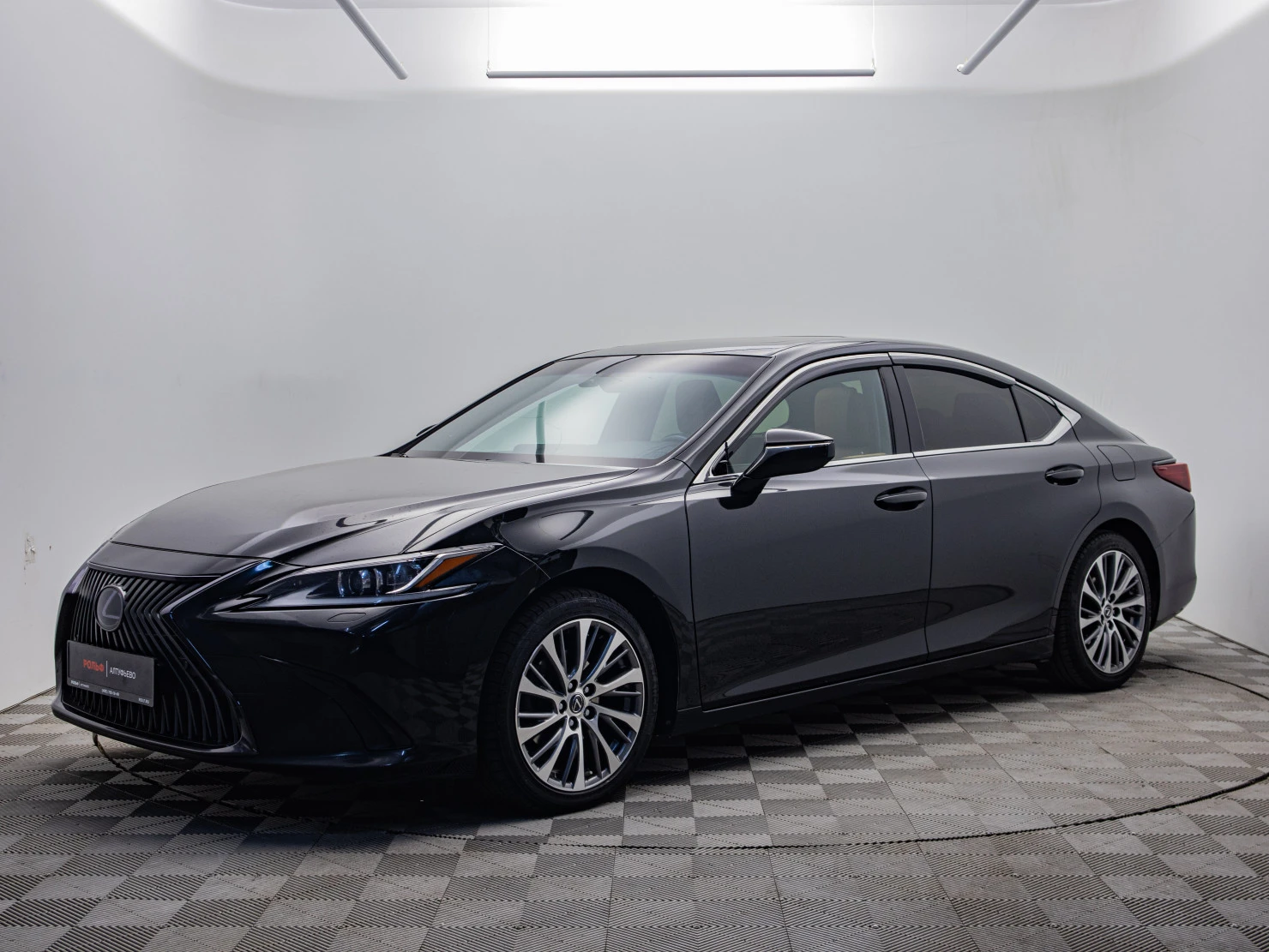 Lexus ES, 2020