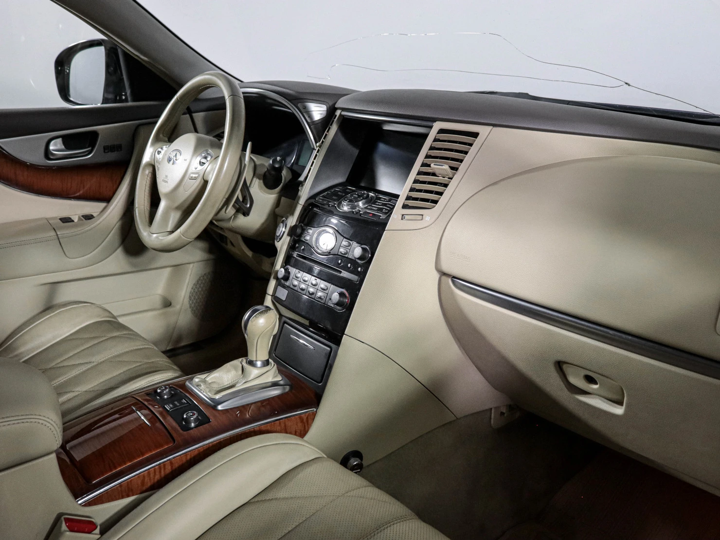 Infiniti FX, 2012