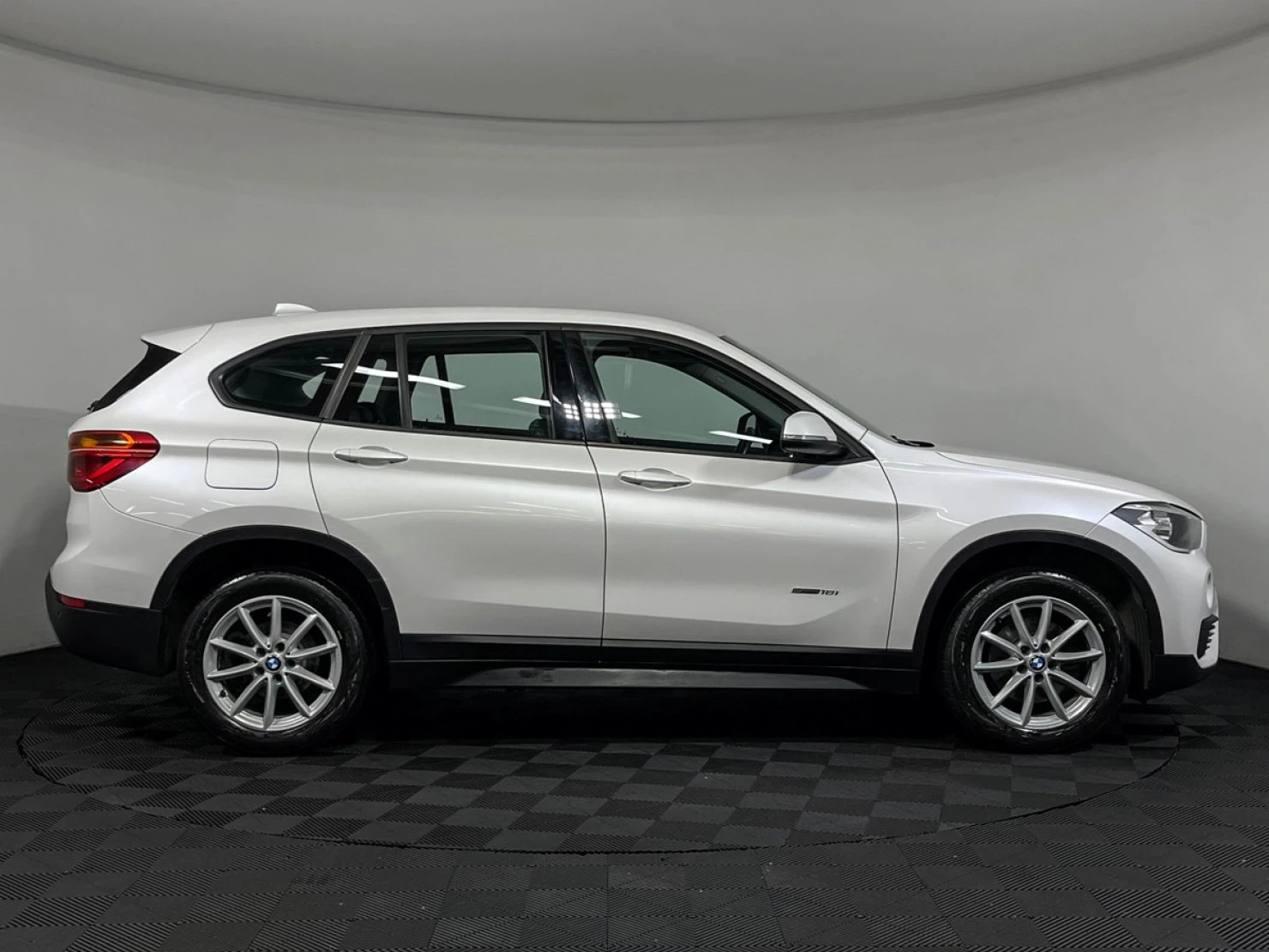BMW X1, 2016