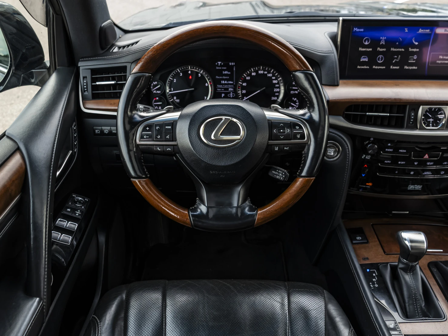 Lexus LX, 2018