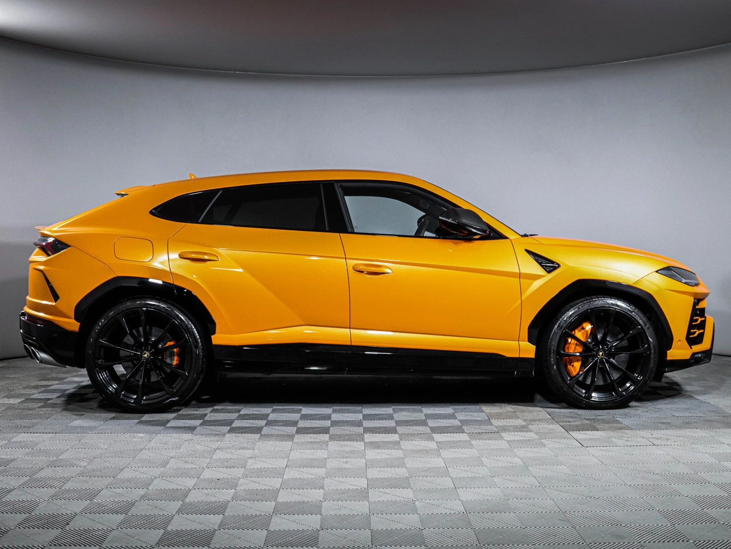 Lamborghini Urus, 2021