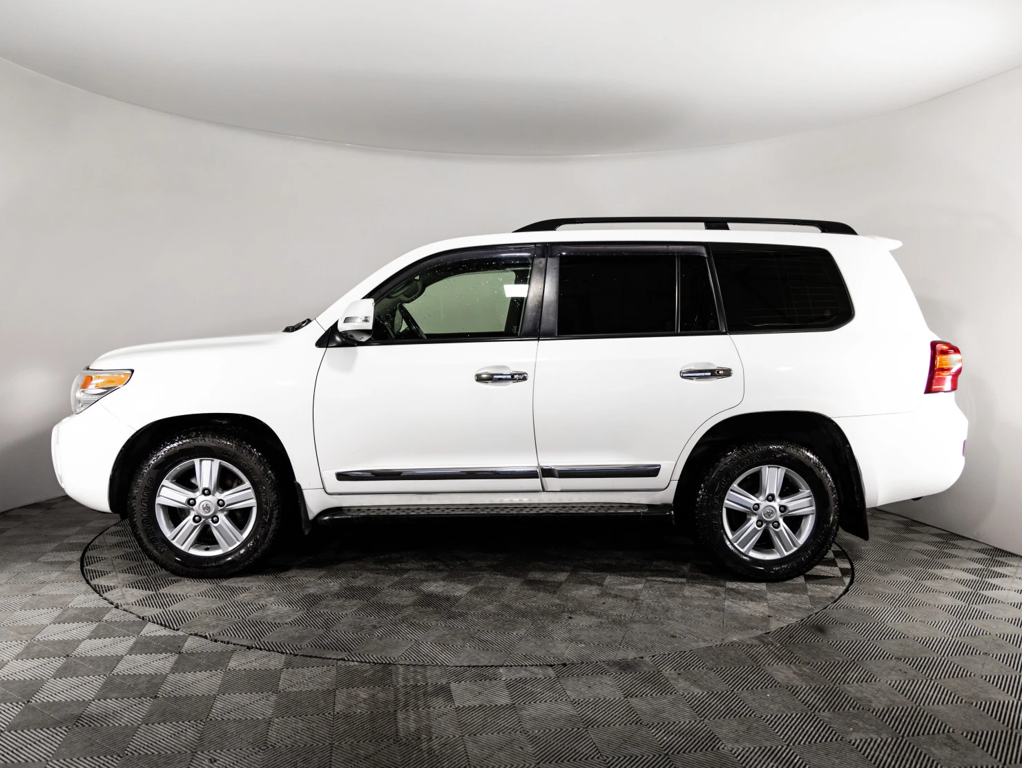 Toyota Land Cruiser, 2012
