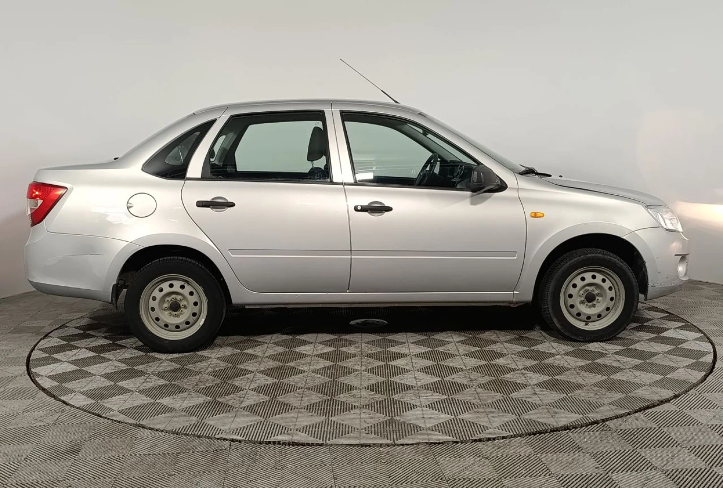 LADA (ВАЗ) Granta, 2014