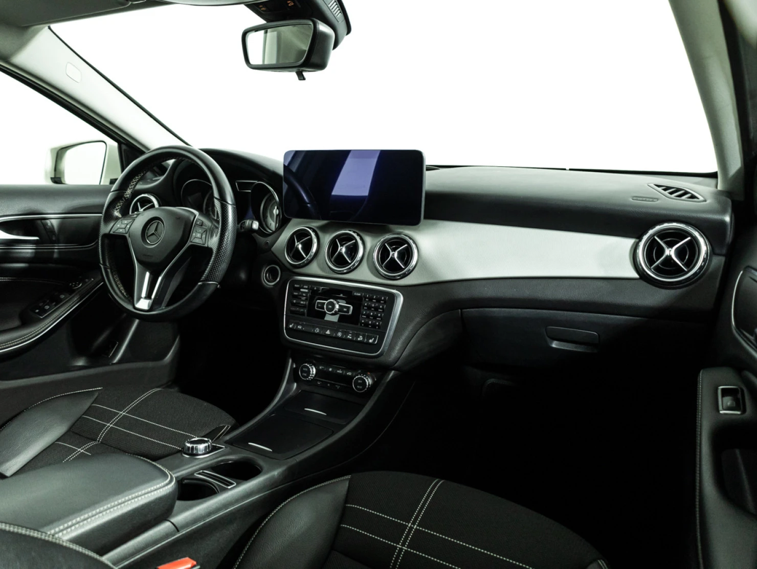 Mercedes-Benz GLA, 2014