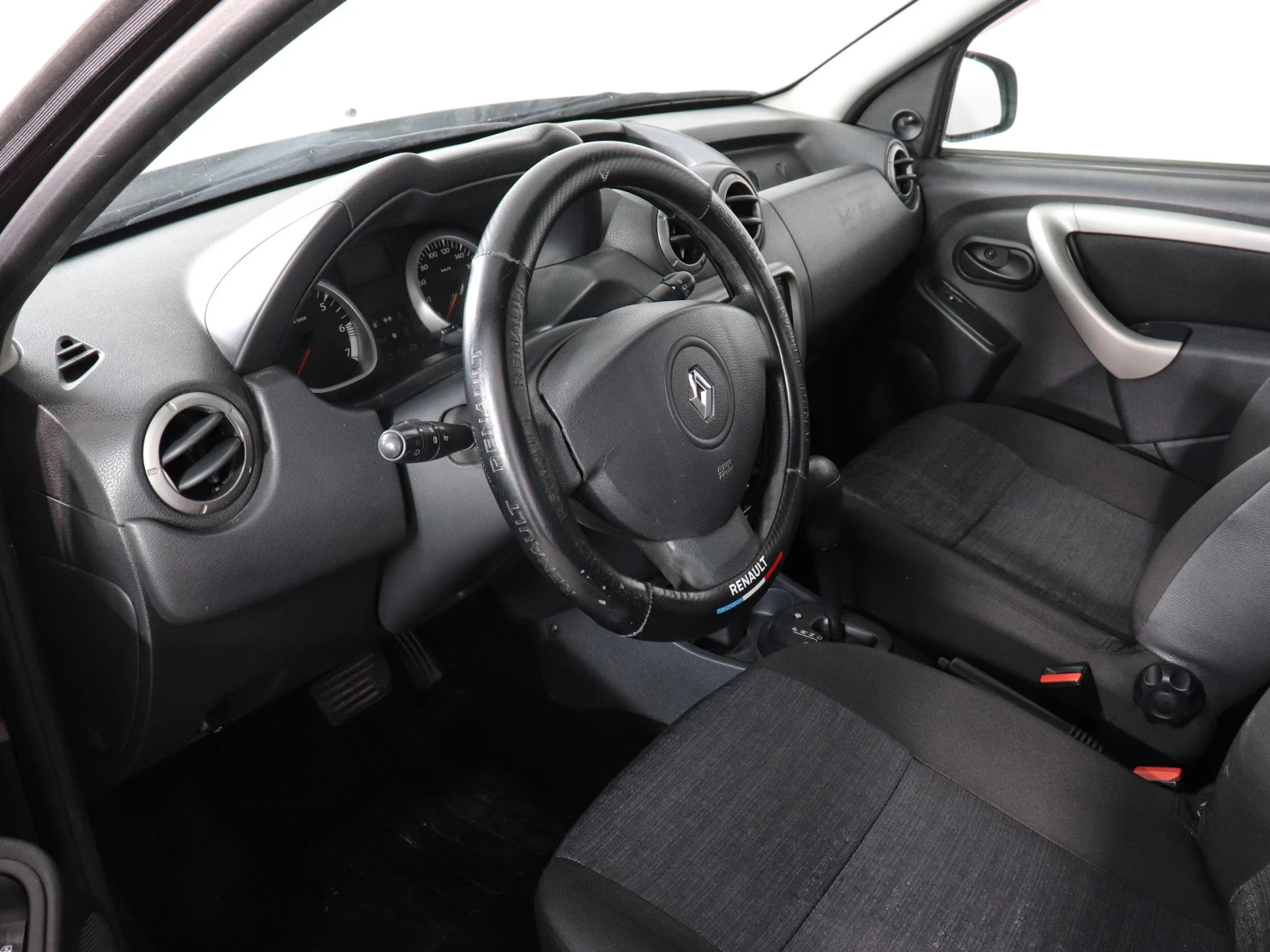 Renault Duster, 2014