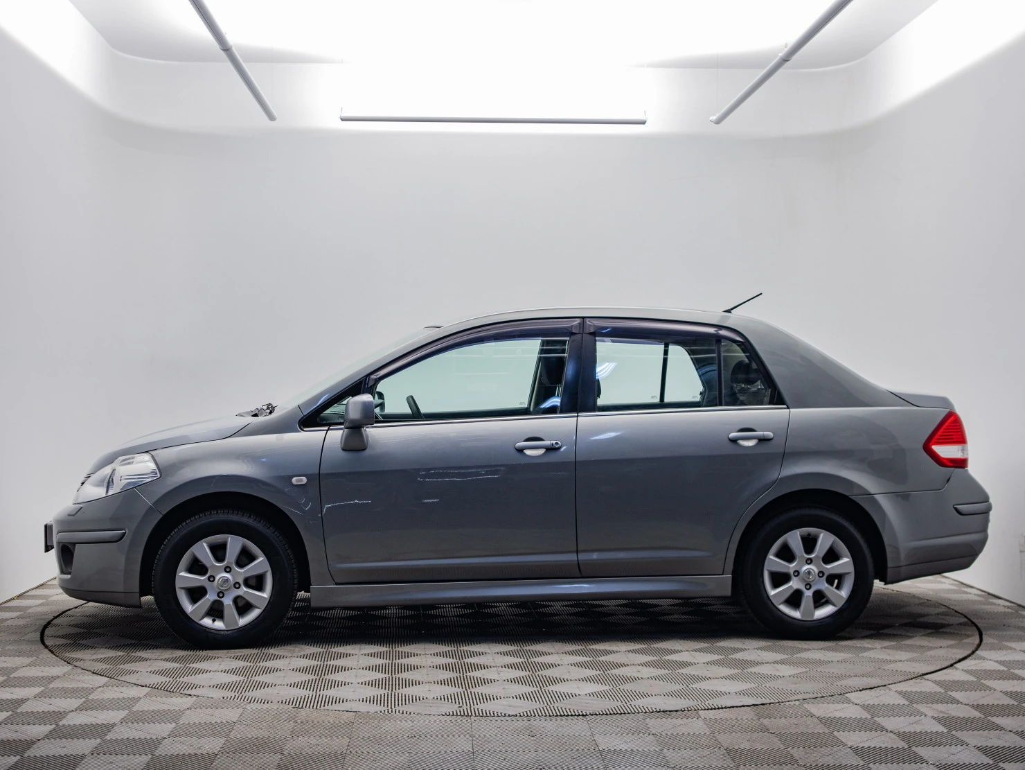 Nissan Tiida, 2012