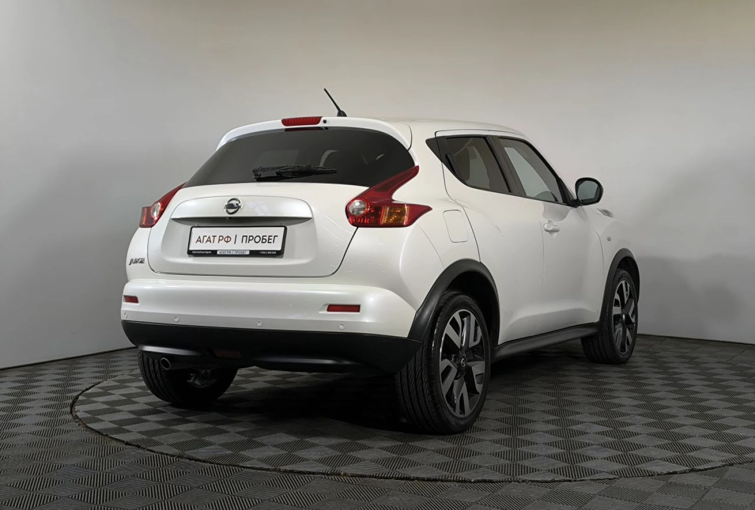 Nissan Juke, 2013