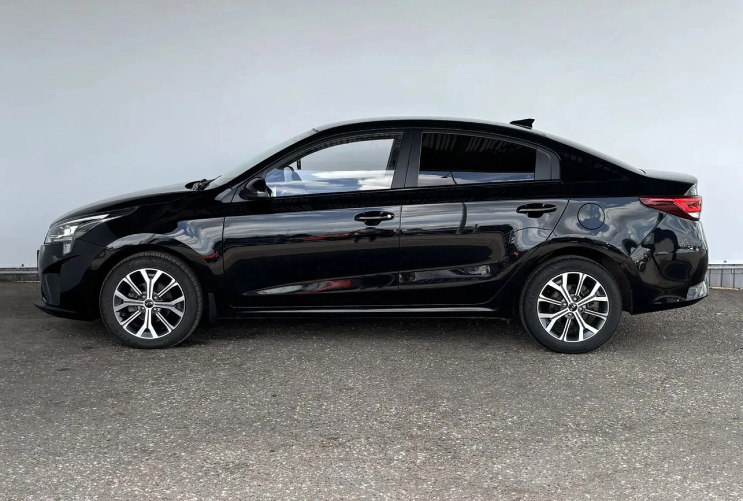 Kia Rio, 2021
