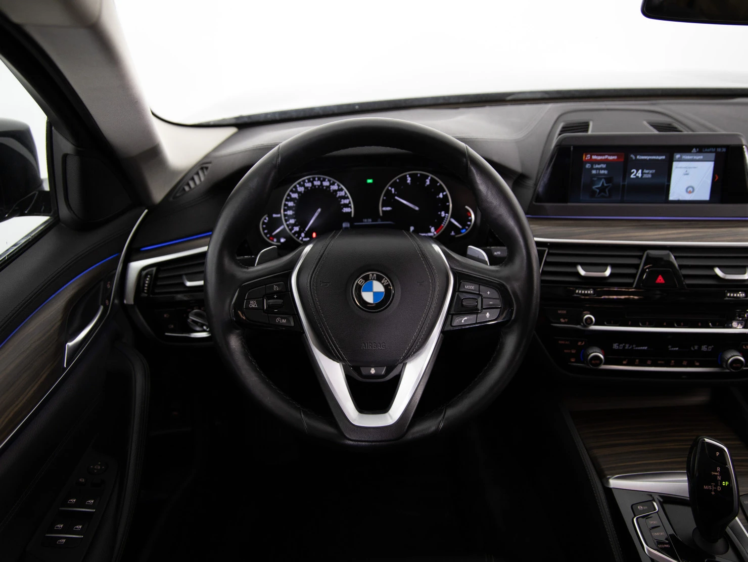 BMW 5 серии, 2017