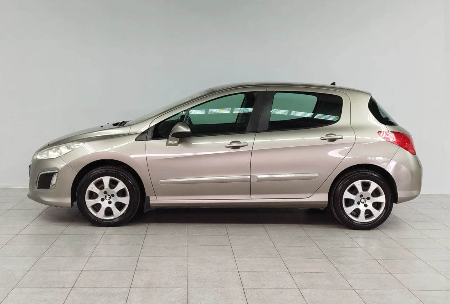 Peugeot 308, 2012