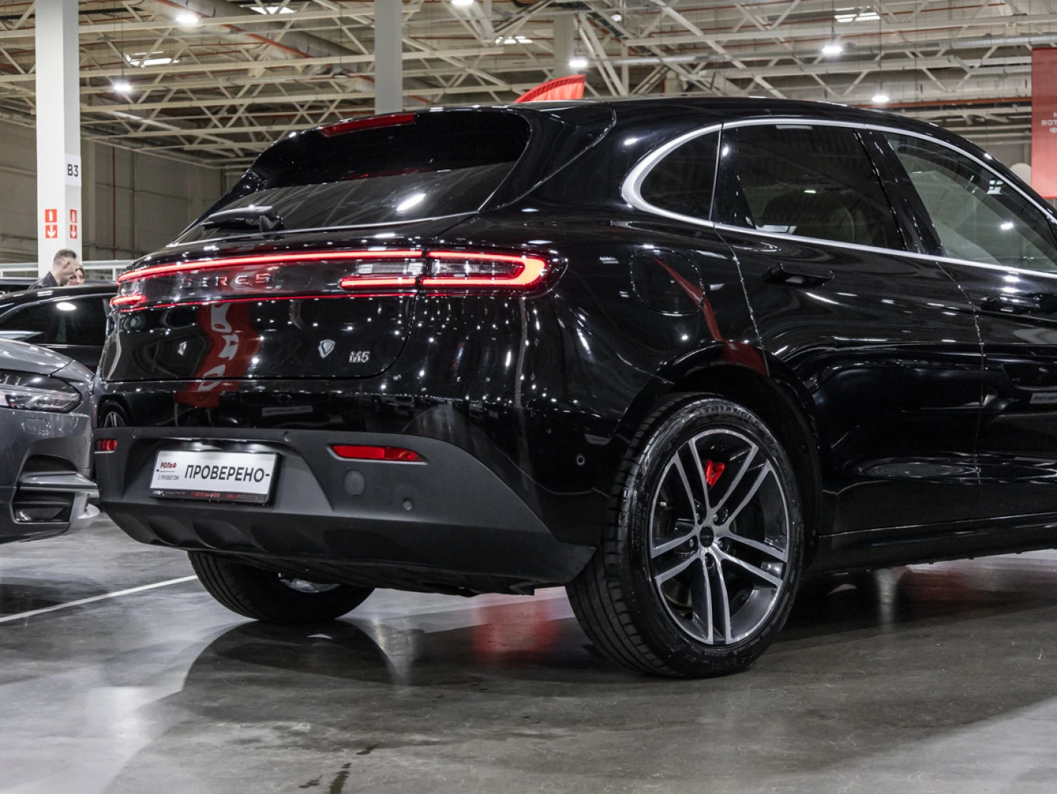 Seres M5, 2024