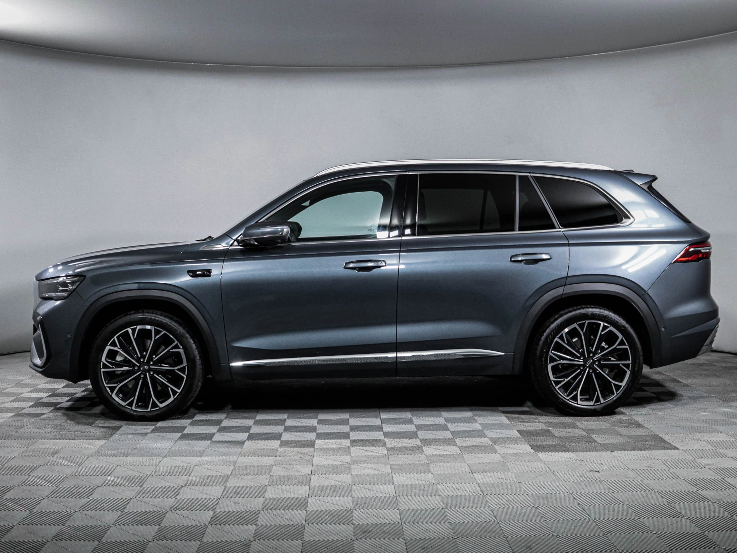 Geely Monjaro, 2025