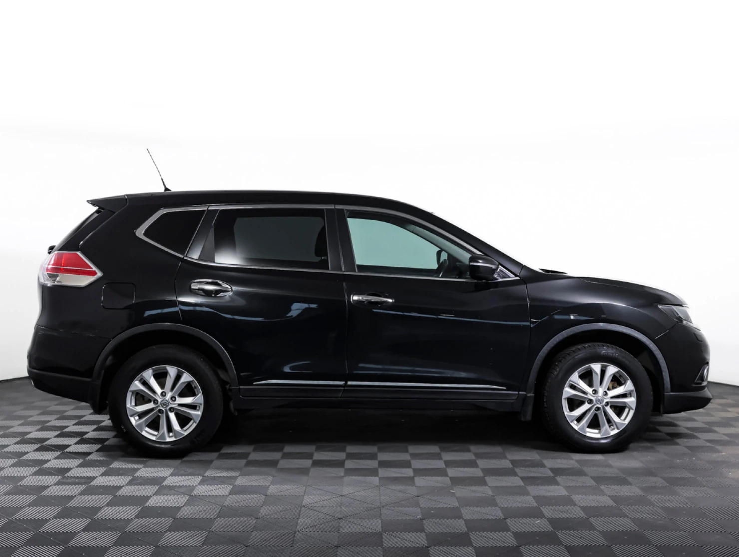 Nissan X-Trail, 2015