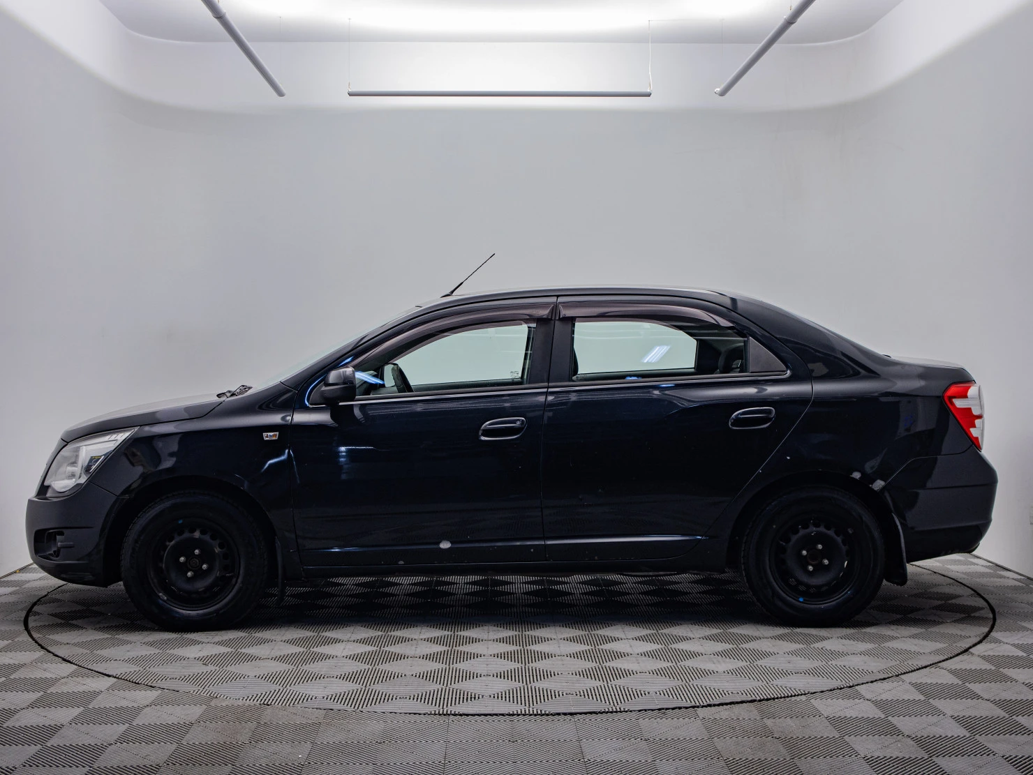 Chevrolet Cobalt, 2013