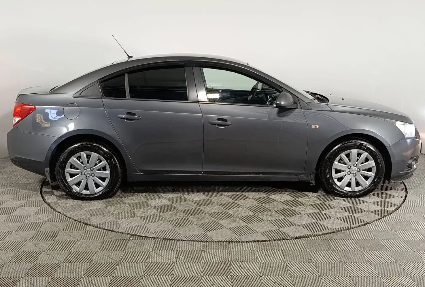 Chevrolet Cruze, 2011