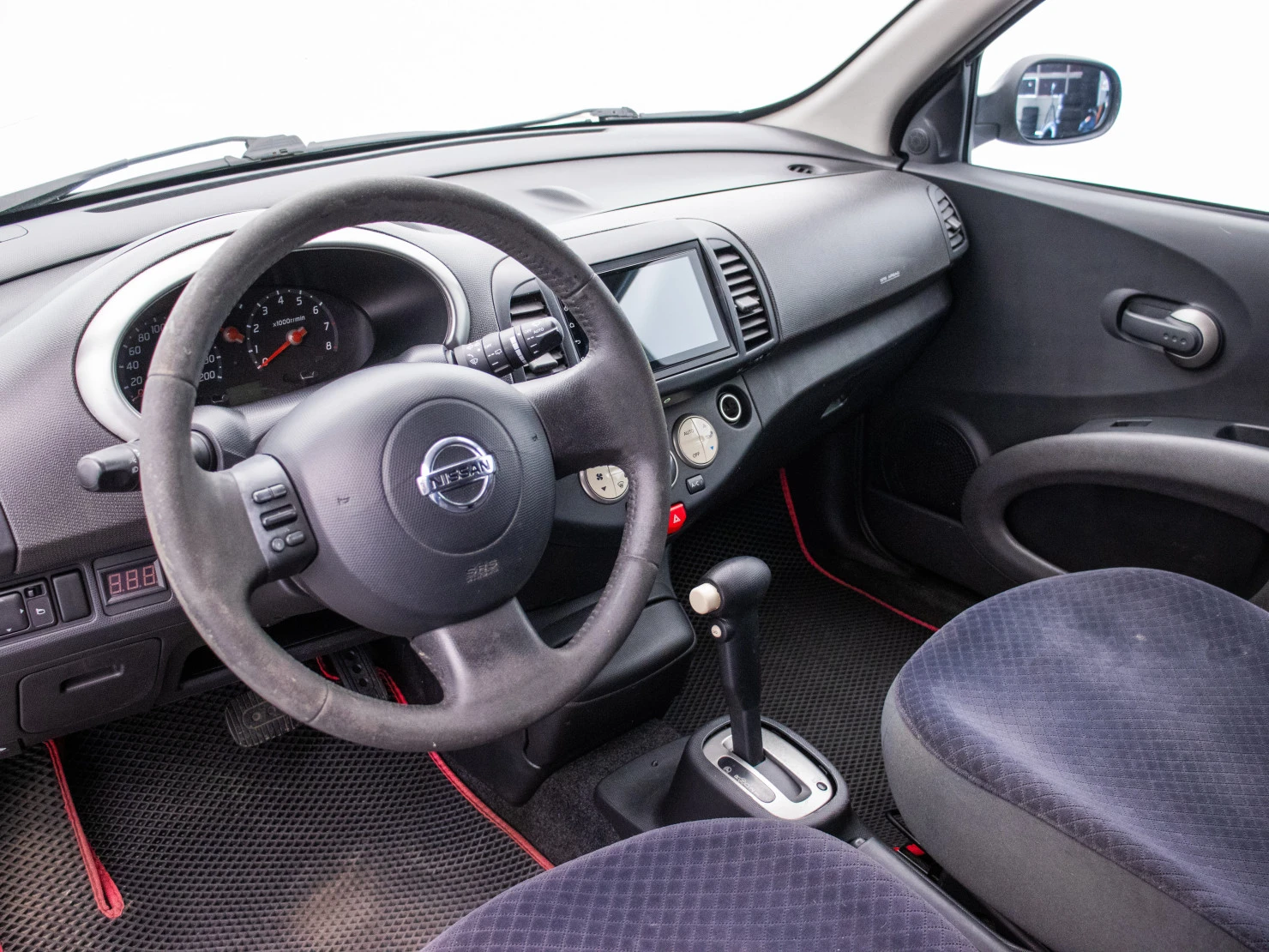 Nissan Micra, 2004