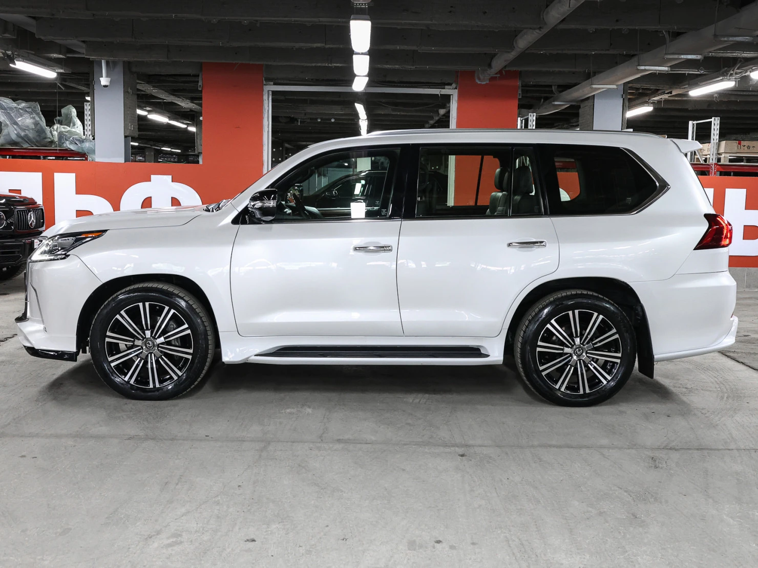 Lexus LX, 2018