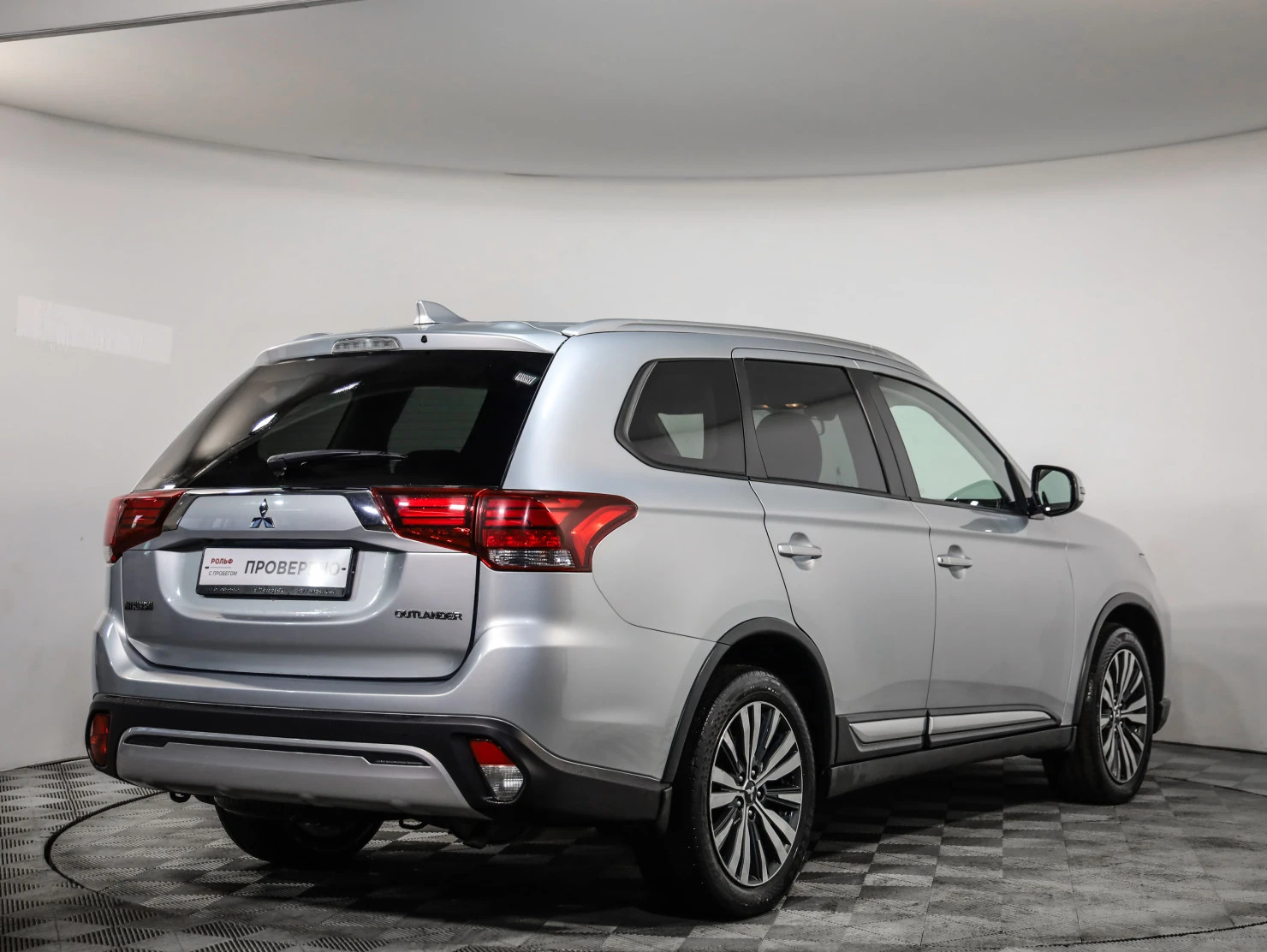 Mitsubishi OUTLANDER, 2019