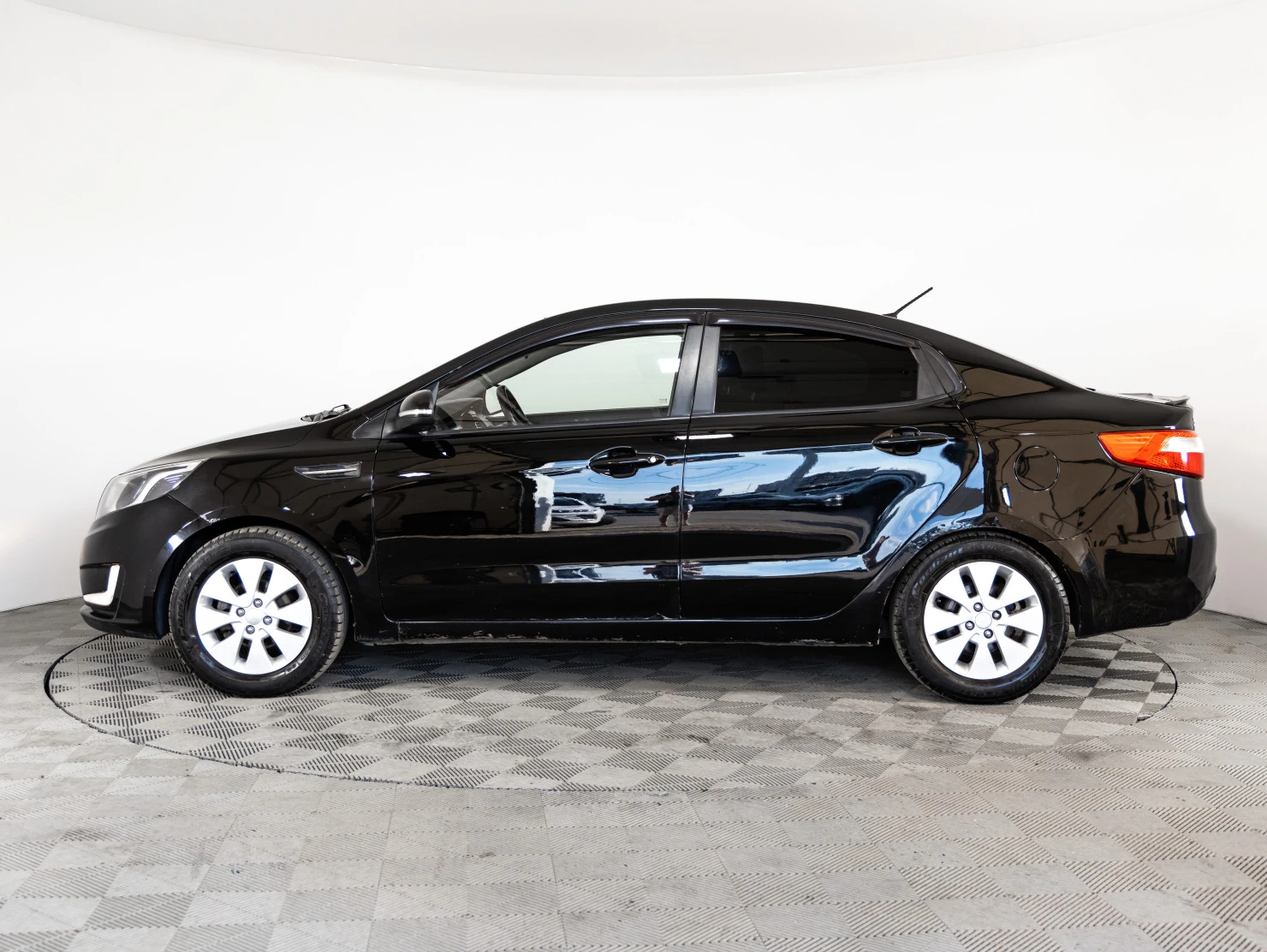 Kia Rio, 2012
