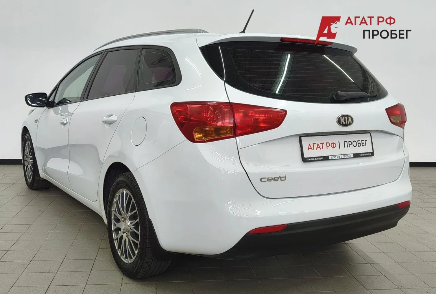 Kia Ceed, 2013