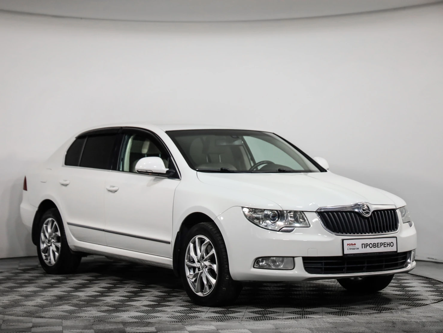 ŠKODA SUPERB, 2012