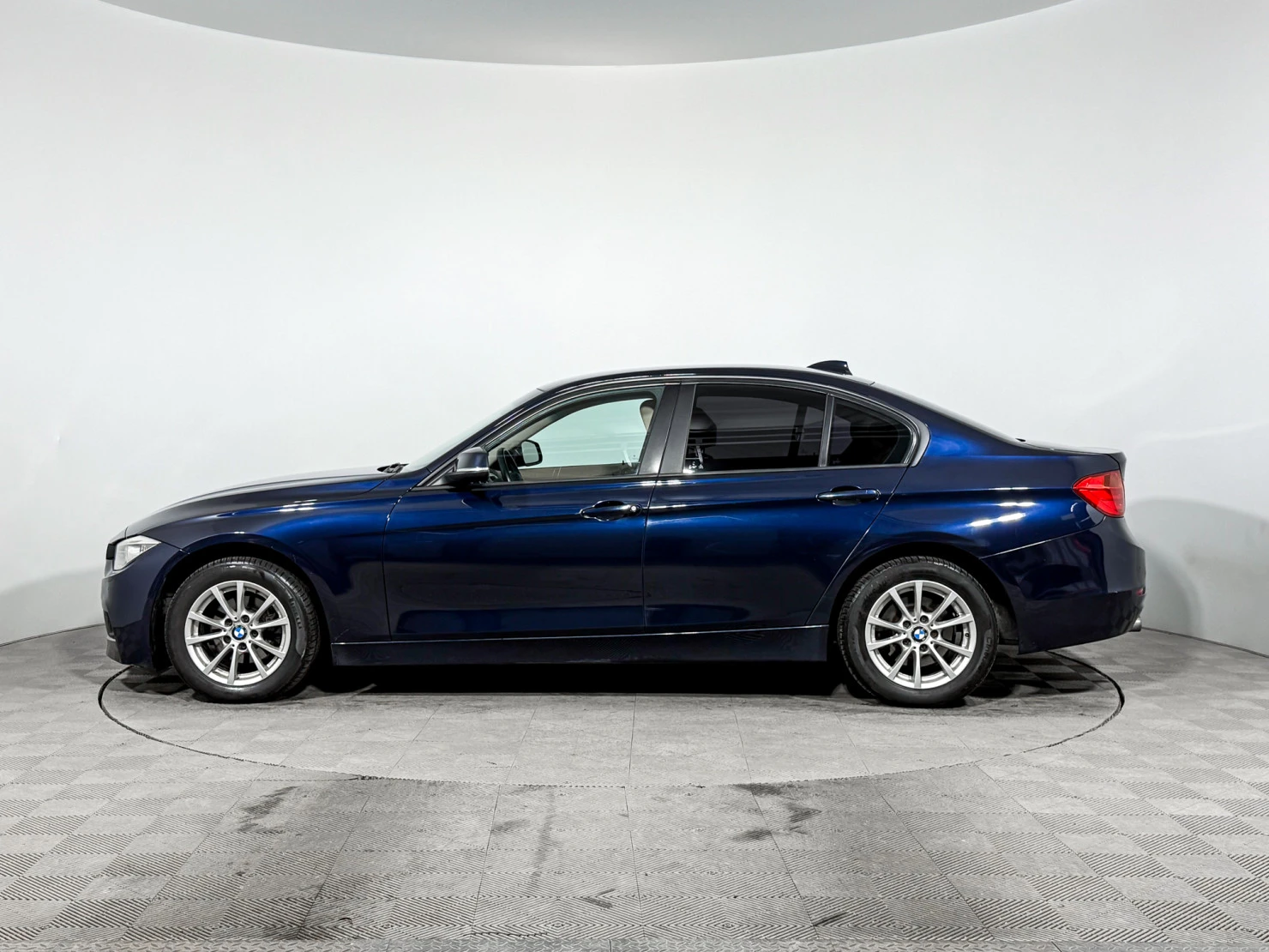BMW 3 серии, 2015