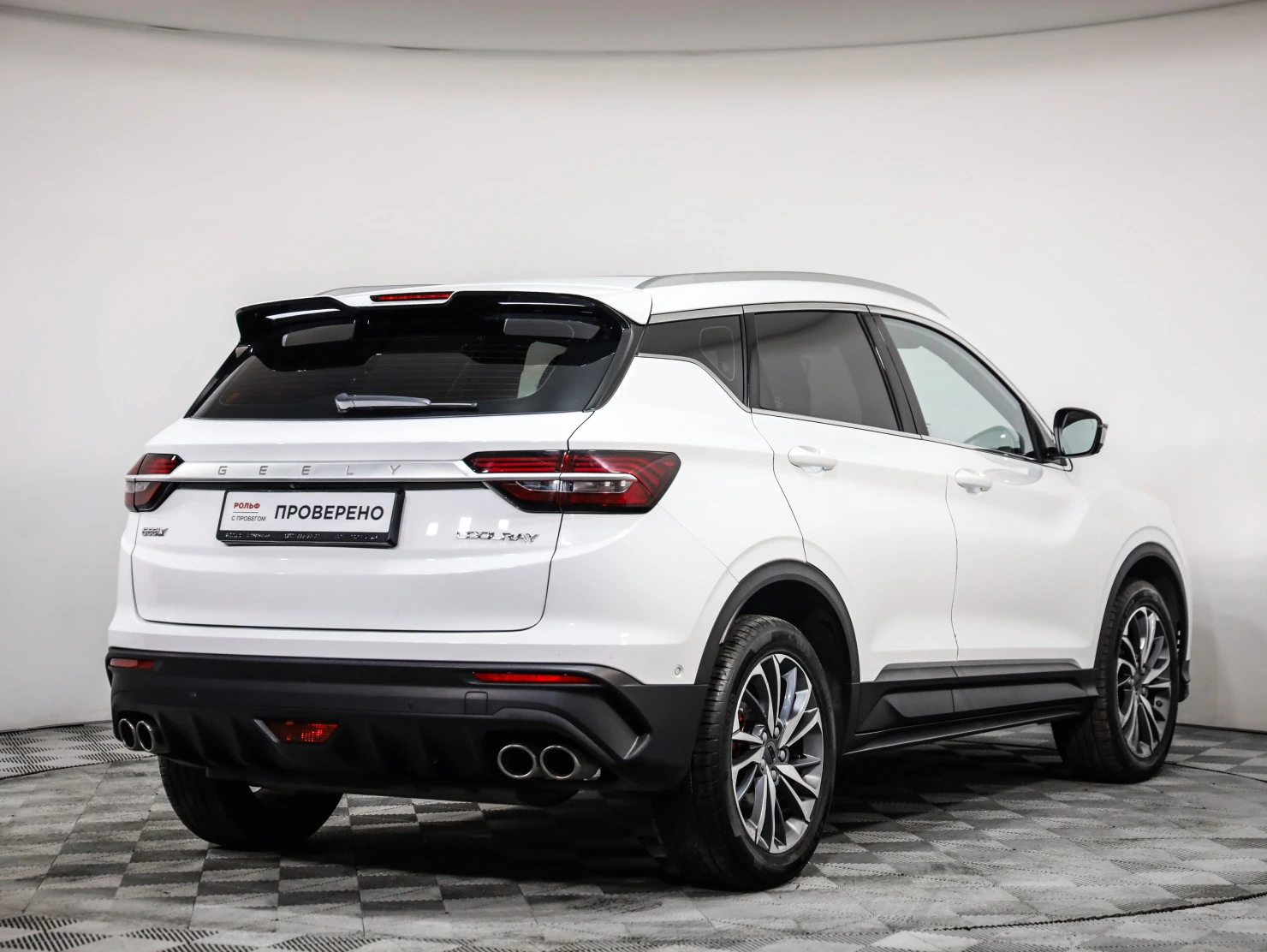 Geely Coolray, 2022