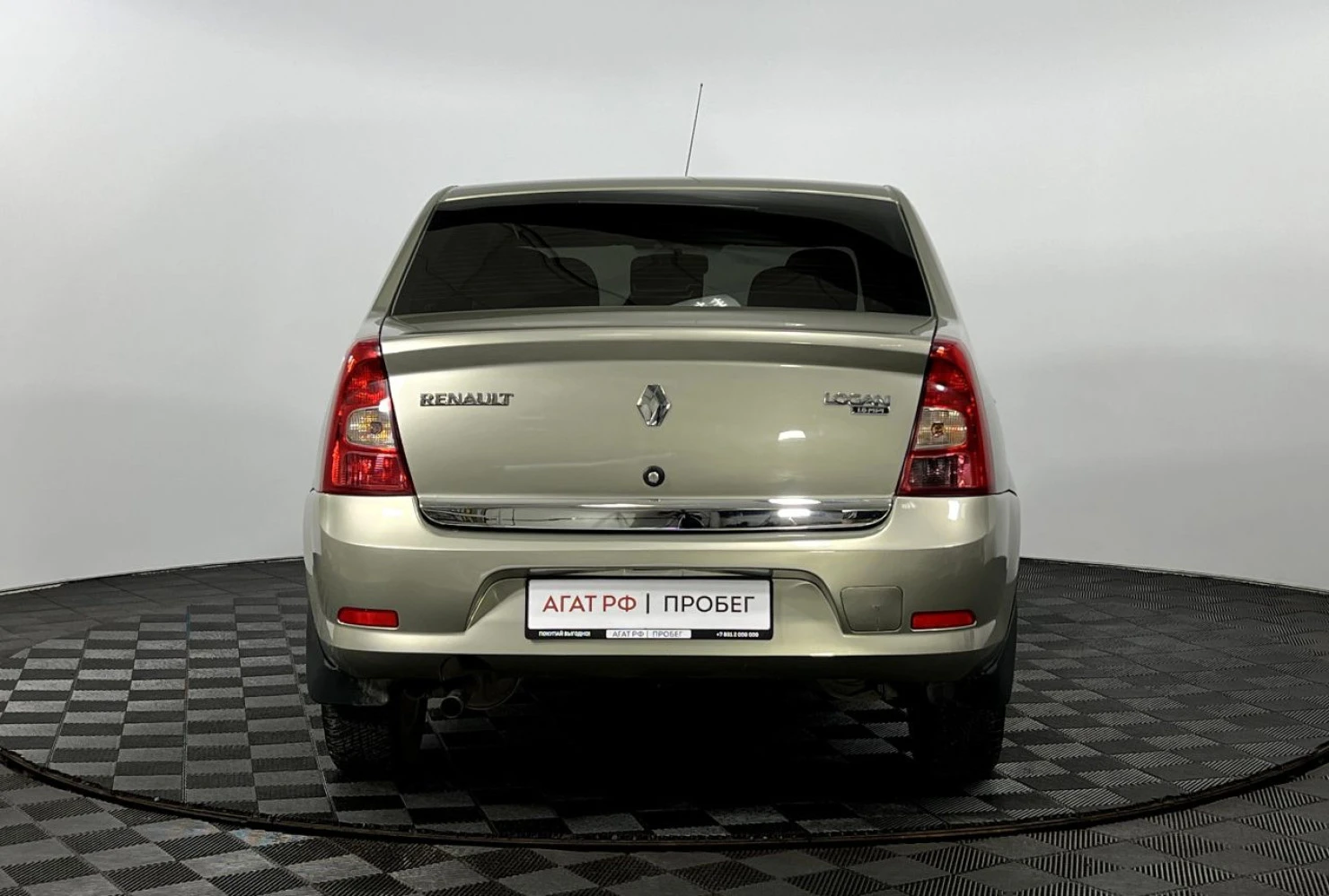 Renault Logan, 2012