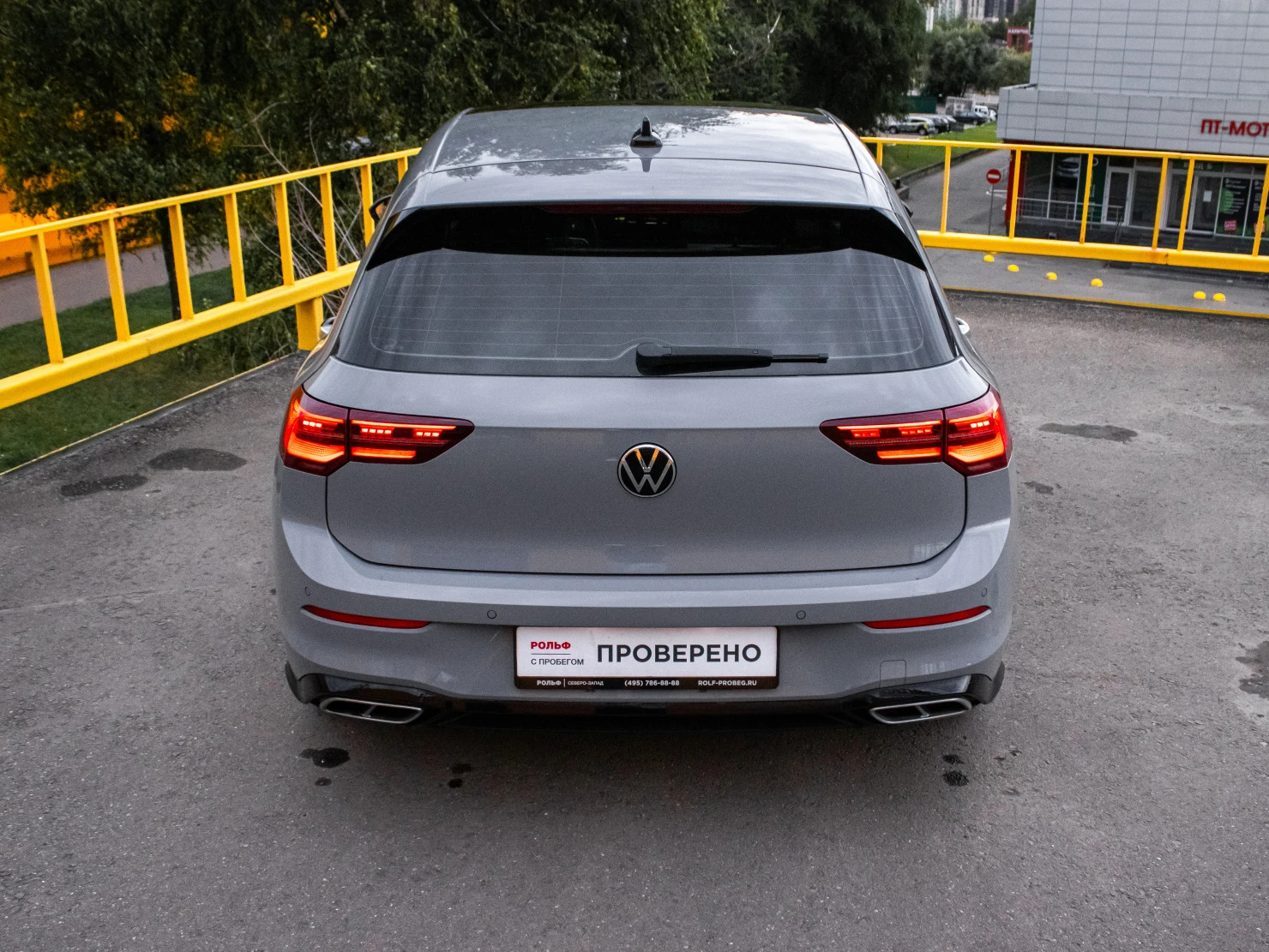Volkswagen Golf, 2022