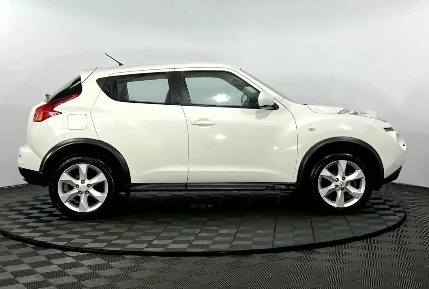 Nissan Juke, 2012