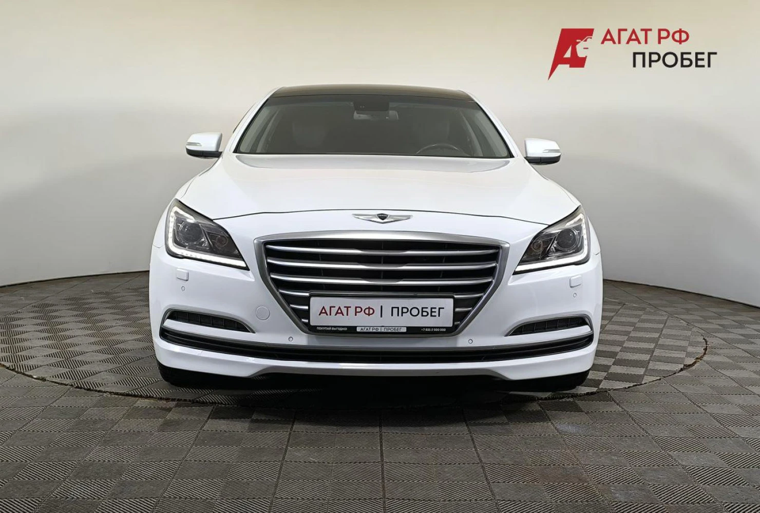 Hyundai Genesis, 2014