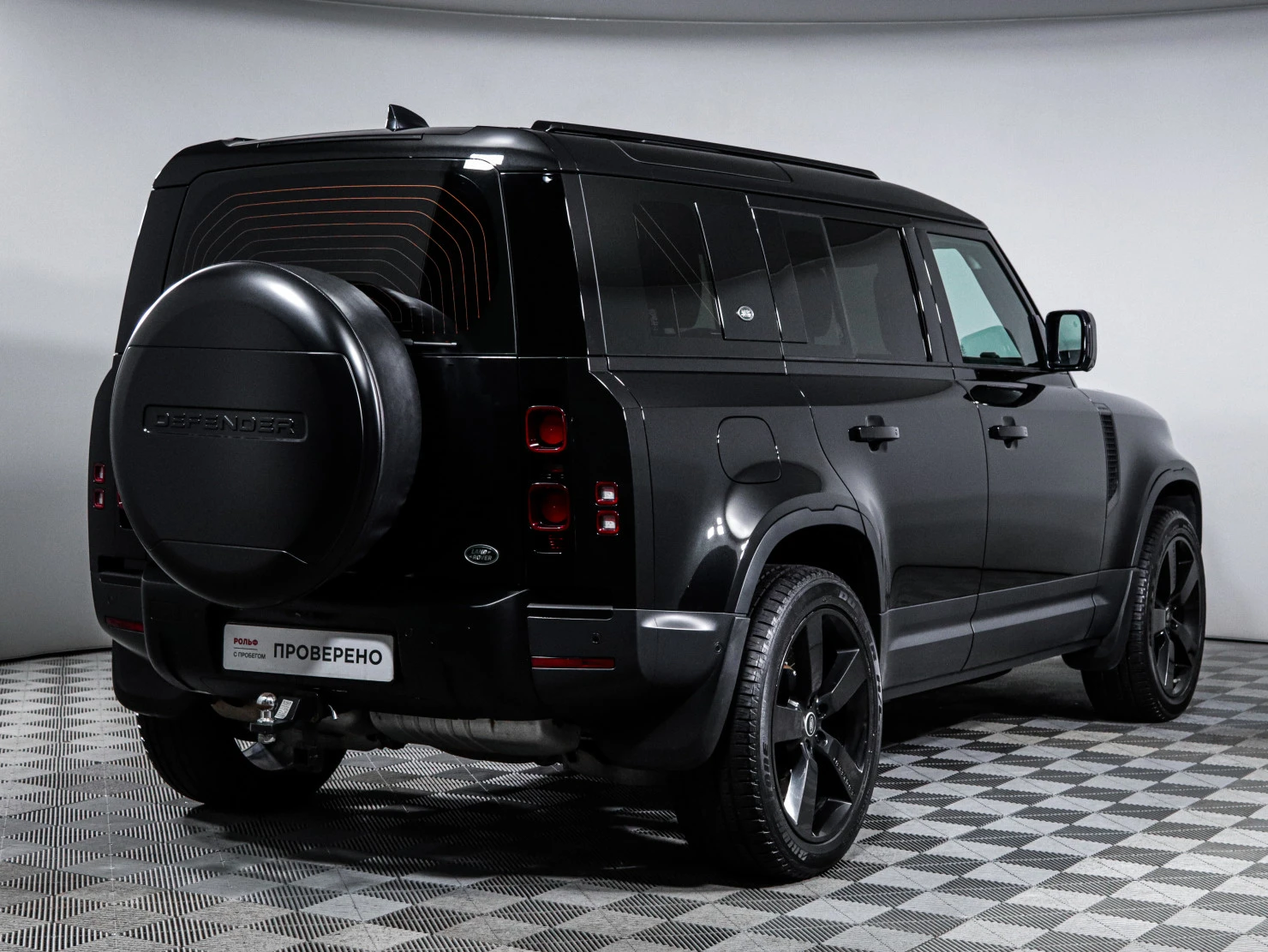 Land Rover Defender, 2021